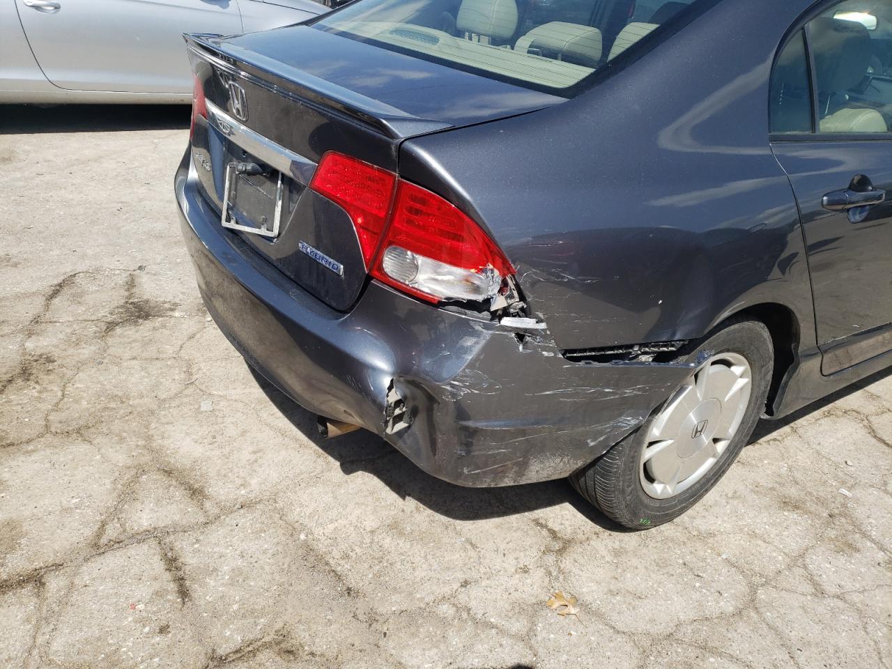 Photo 9 from auction – 2010 HONDA CIVIC HYBR with VIN JHMFA3F26AS002650