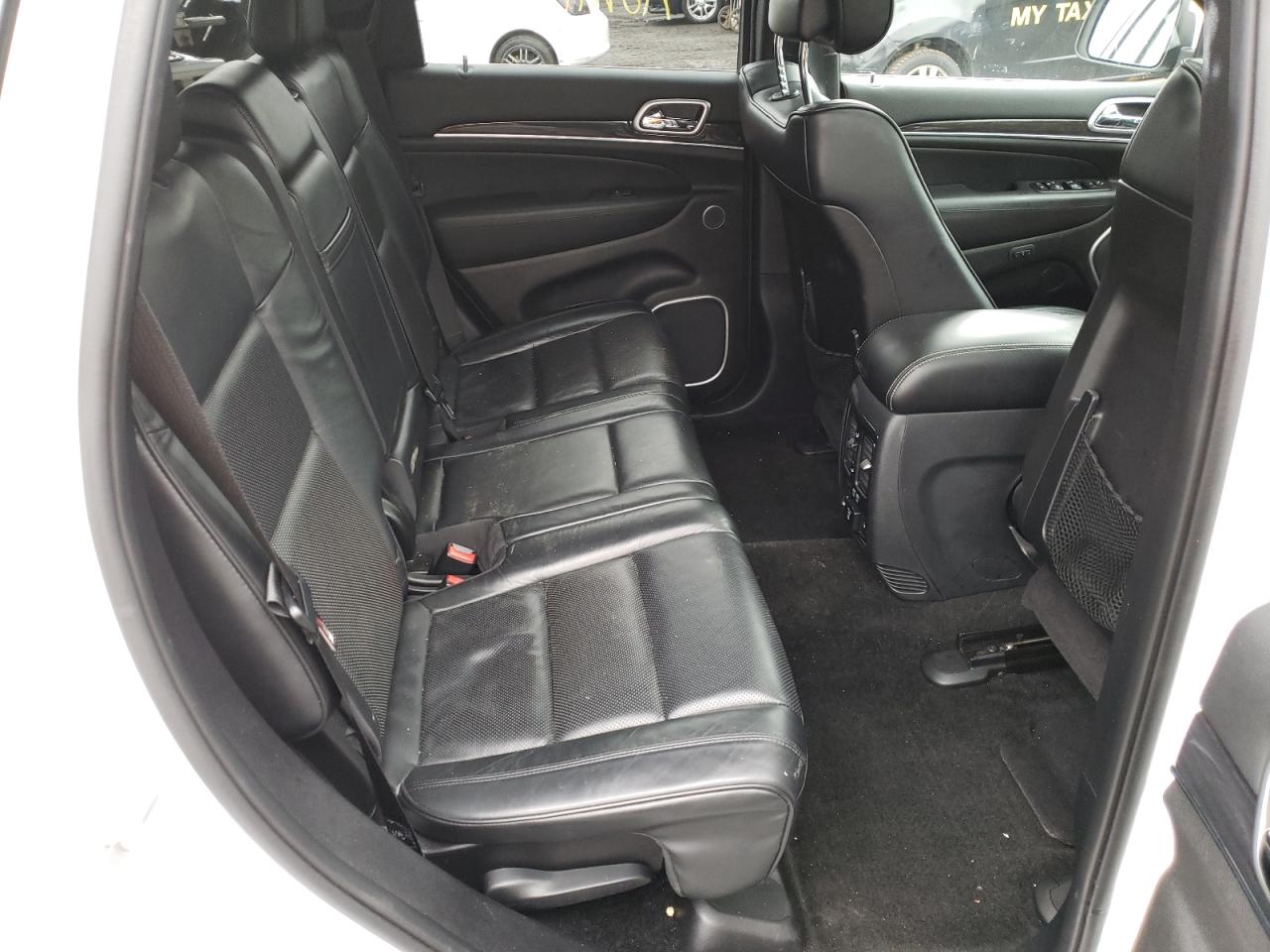 Photo 6 from auction – 2015 JEEP GRAND CHER with VIN 1C4RJFCG1FC111101