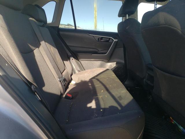 Photo 6 from auction – 2021 TOYOTA RAV4 LE with VIN 2T3H1RFV7MC122557