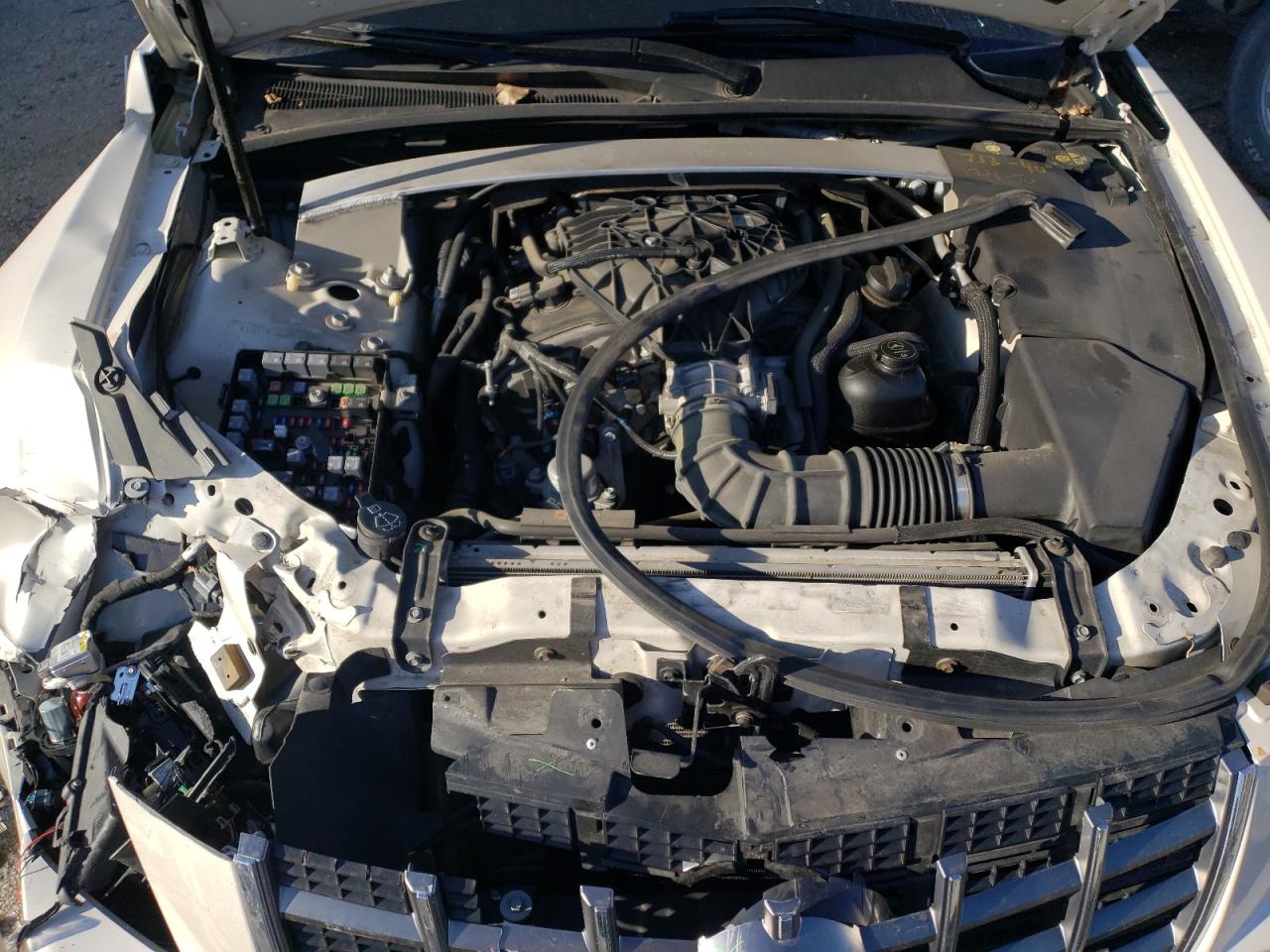 Photo 7 from auction – 2012 CADILLAC CTS PERFOR with VIN 1G6DJ1E38C0101608
