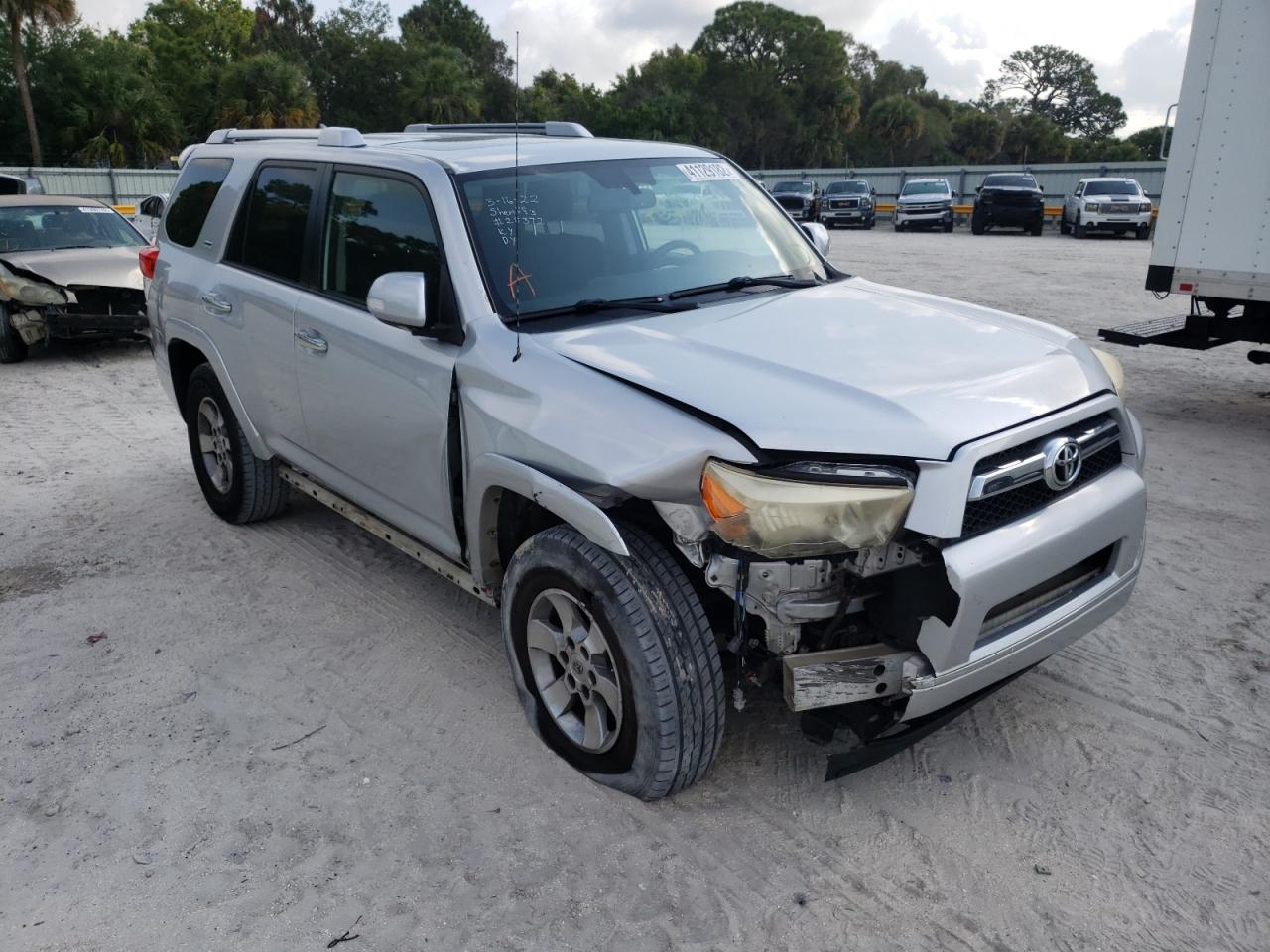 TOYOTA 4RUNNER SR 2010 with VIN JTEBU5JR7A5030099 - Photo from auction