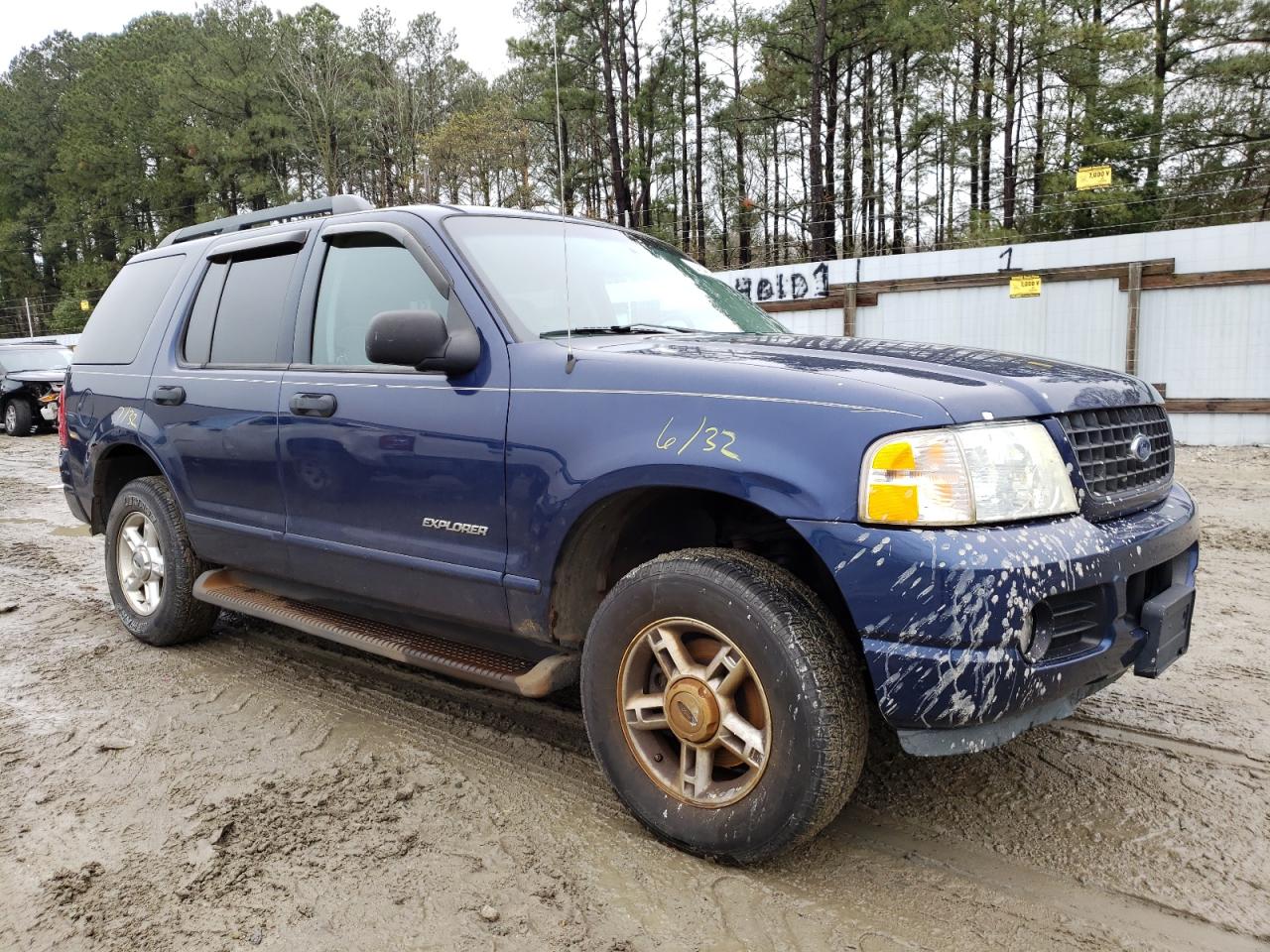 FORD EXPLORER X 2005 with VIN 1FMZU73KX5UA49011 - Photo from auction