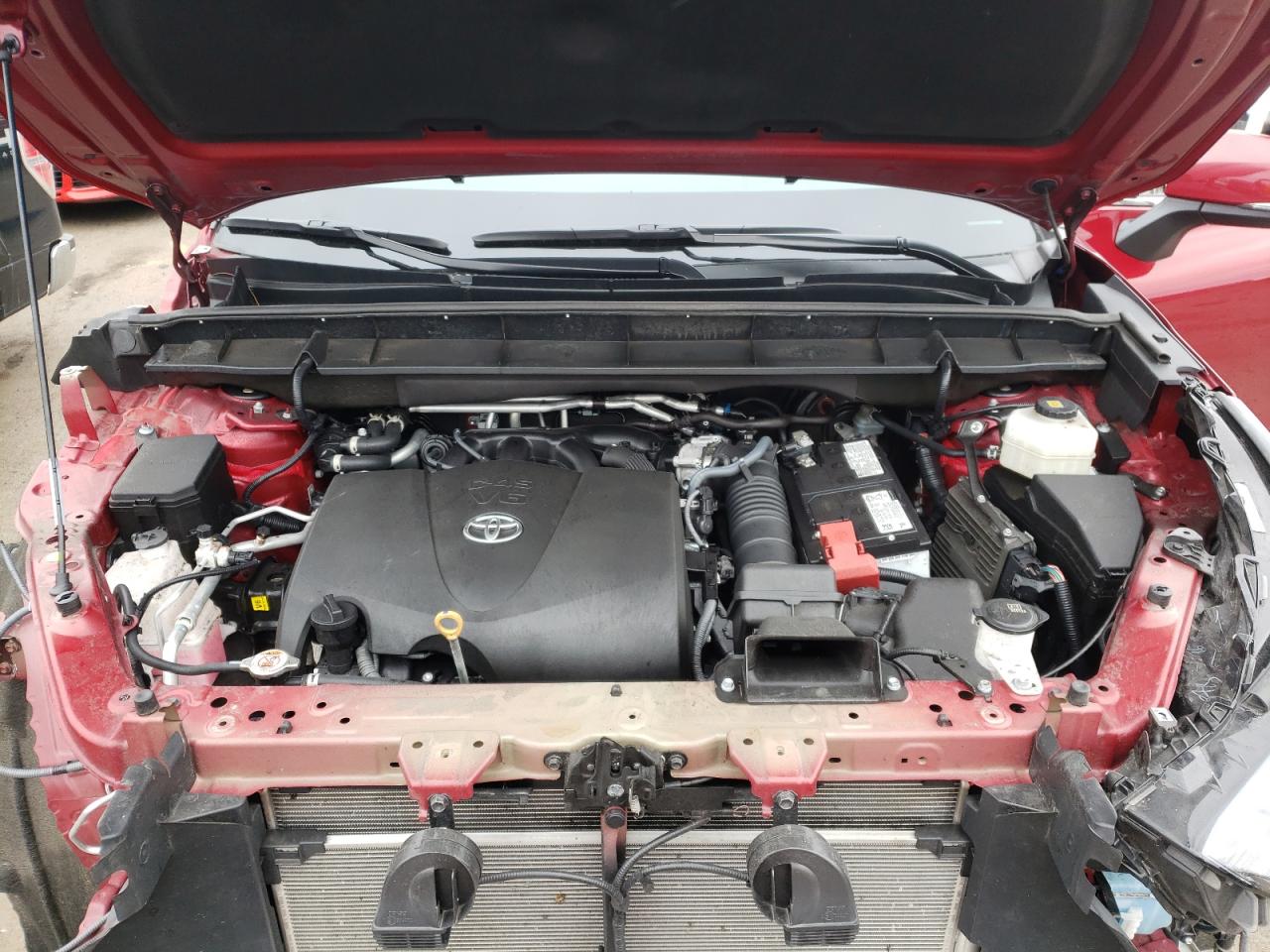 Photo 7 from auction – 2021 TOYOTA HIGHLANDER with VIN 5TDGZRBH3MS145631