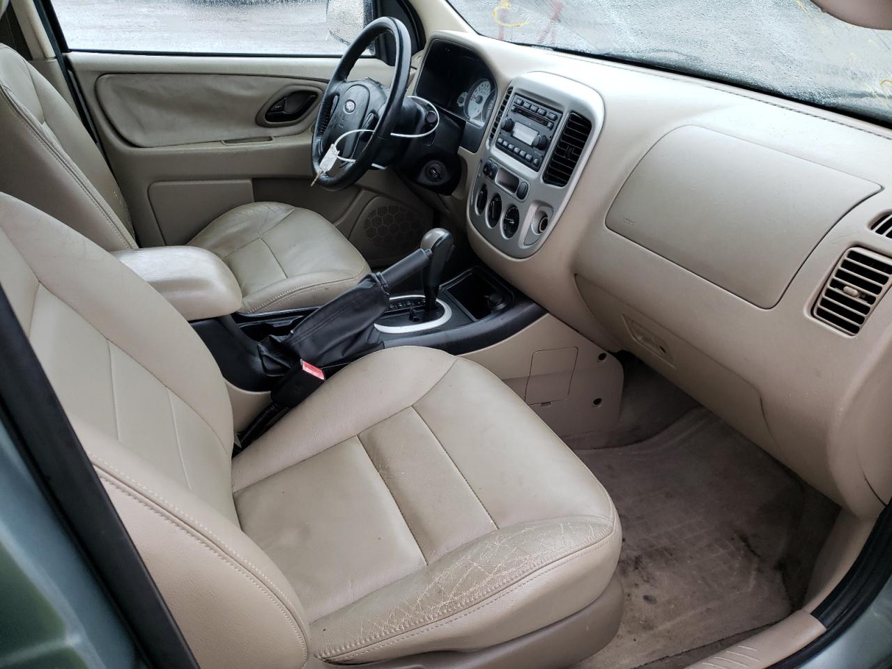 Photo 5 from auction – 2006 FORD ESCAPE XLT with VIN 1FMCU93136KA32721