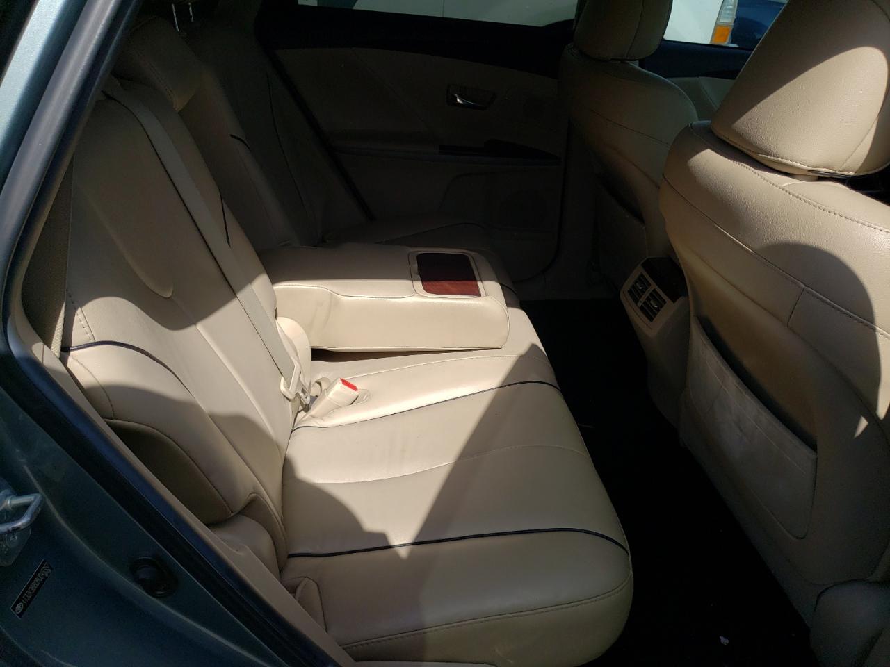 Photo 6 from auction – 2011 TOYOTA VENZA with VIN 4T3ZK3BB0BU045357