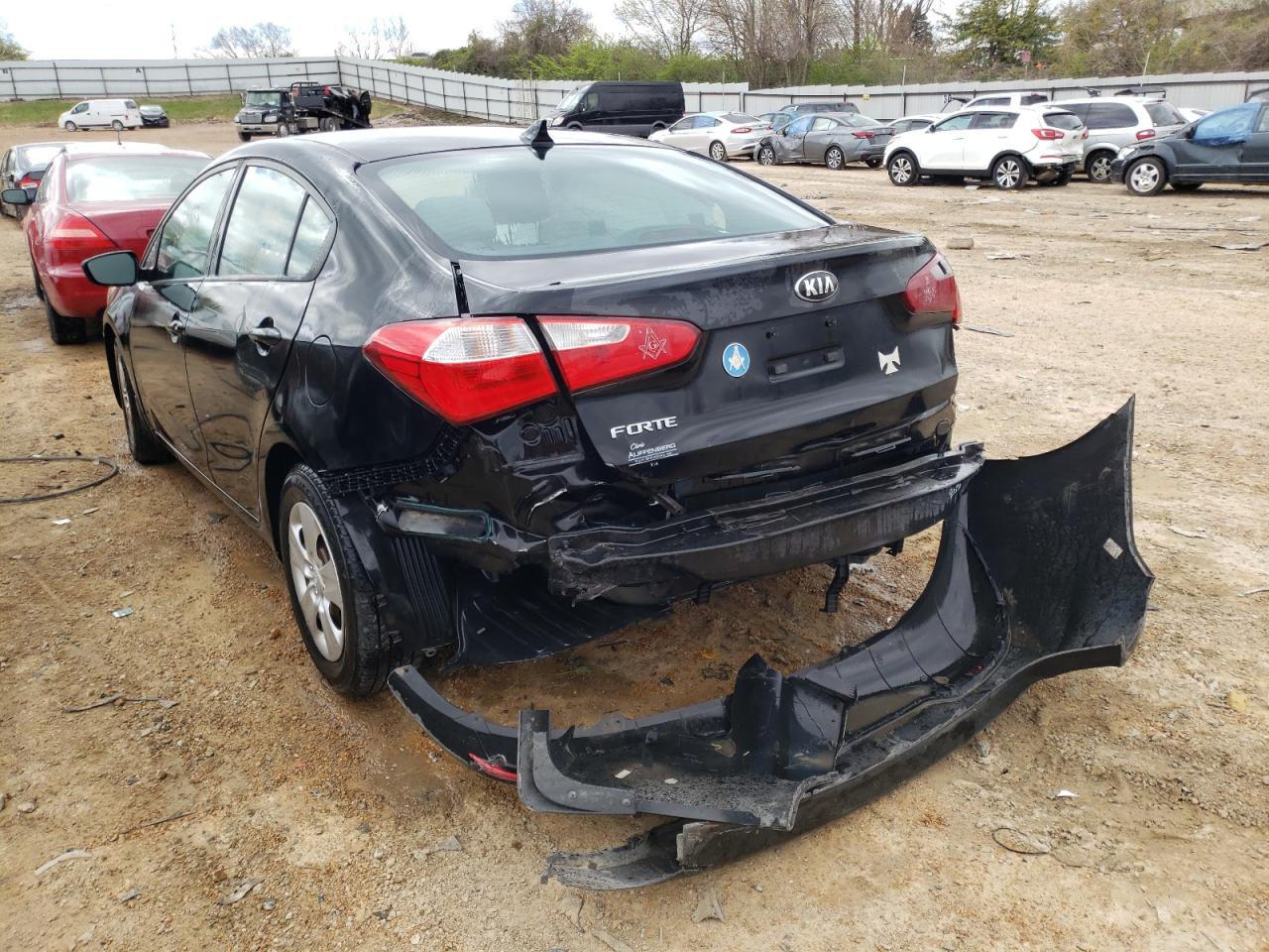 Photo 3 from auction – 2016 KIA FORTE LX with VIN KNAFK4A60G5533846