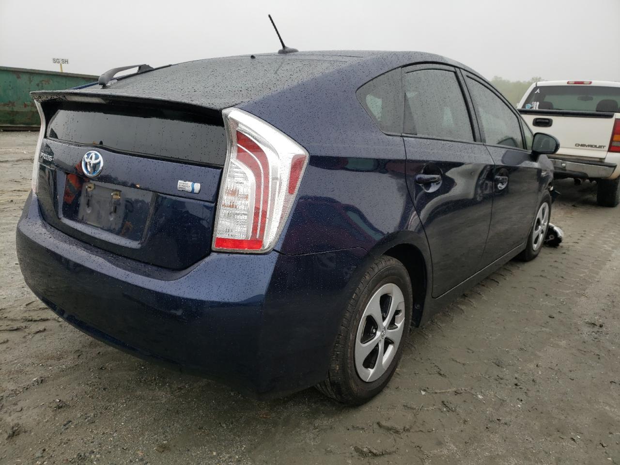 Photo 4 from auction – 2015 TOYOTA PRIUS with VIN JTDKN3DU0F1986853