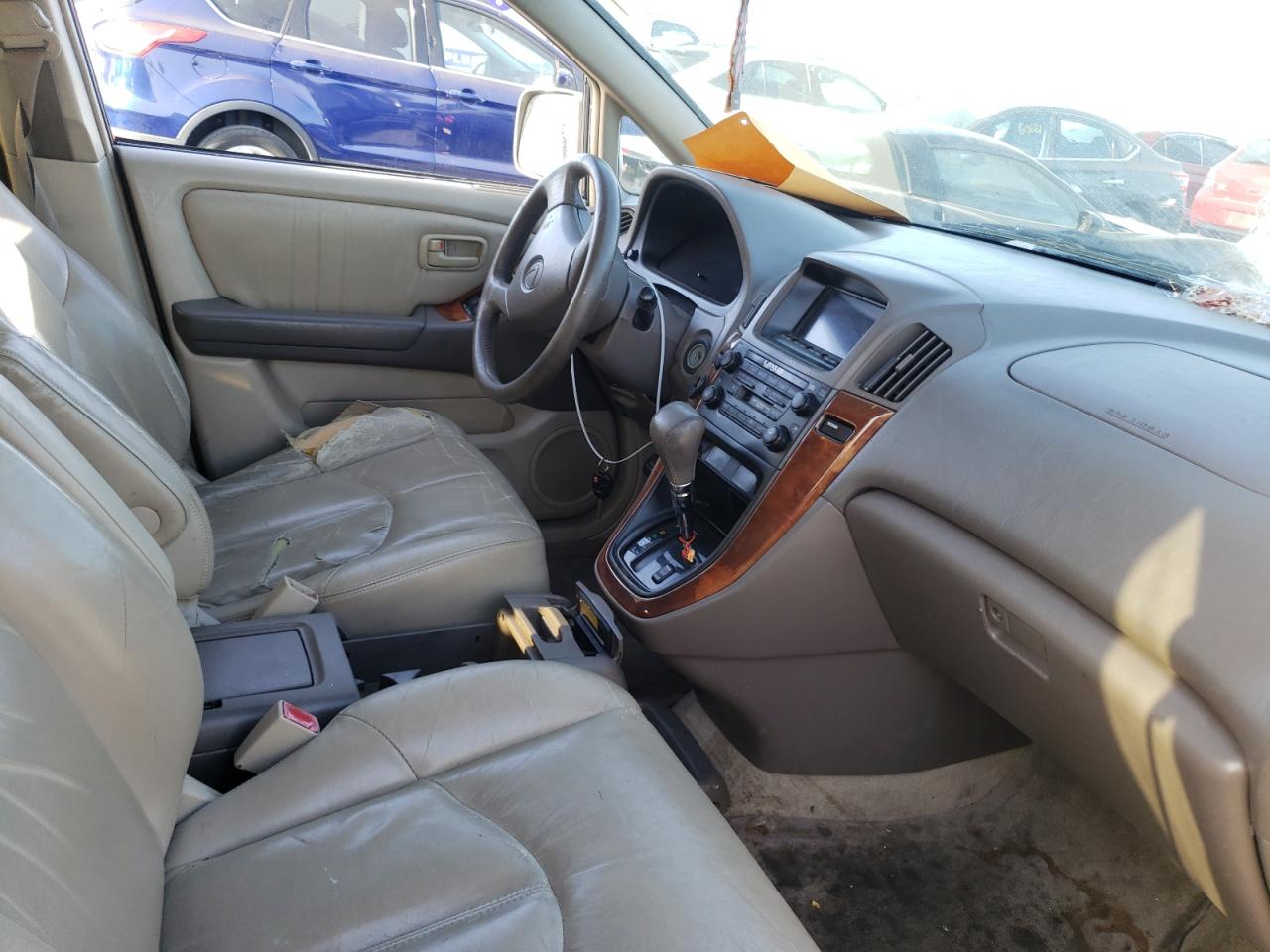 Photo 5 from auction – 1999 LEXUS RX 300 with VIN JT6HF10U0X0020163