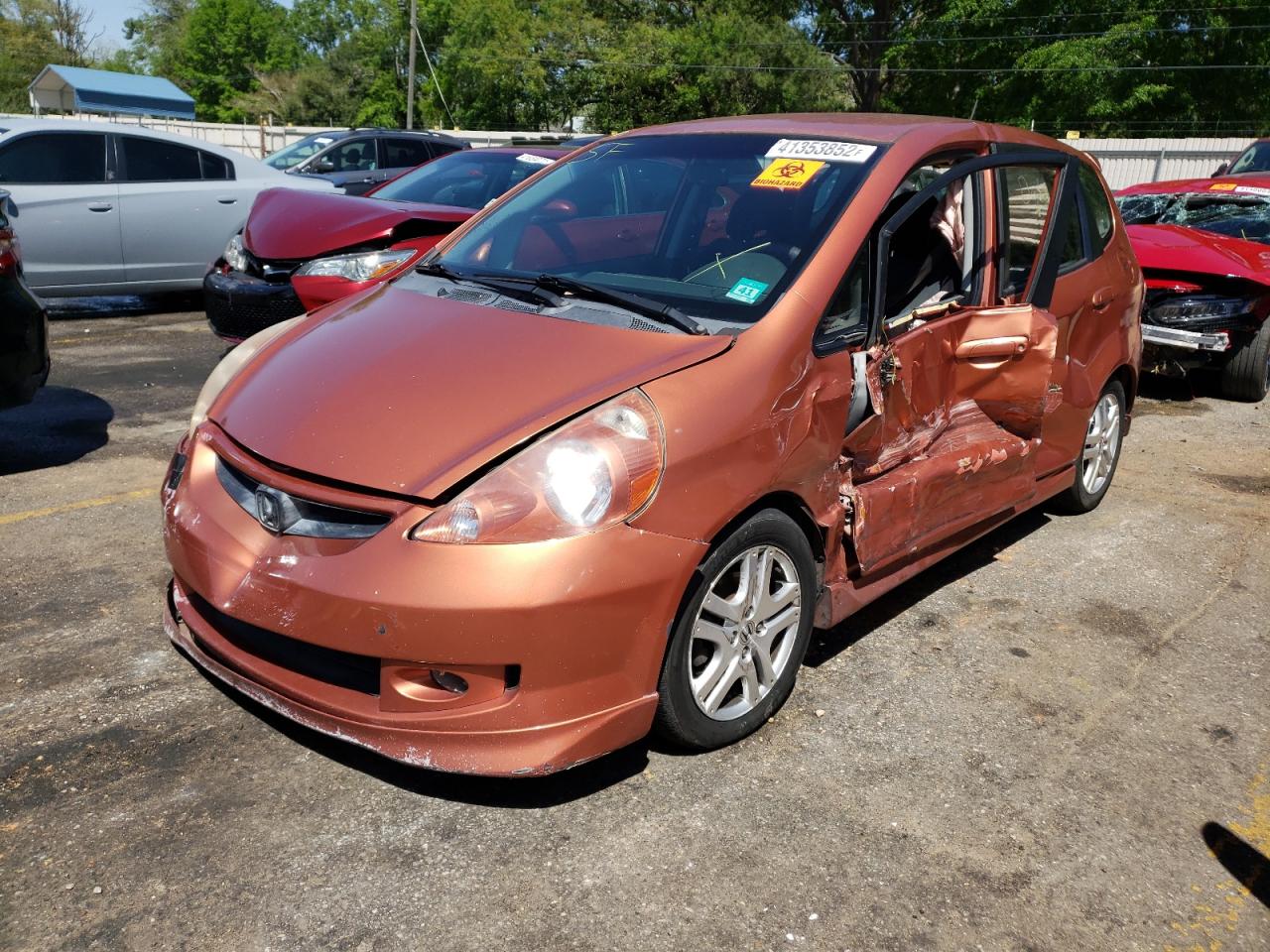 Photo 2 from auction – 2007 HONDA FIT S with VIN JHMGD38657S038981