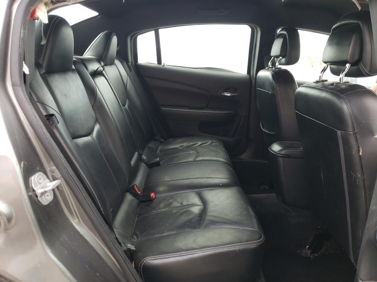 Photo 6 from auction – 2013 CHRYSLER 200 LIMITE with VIN 1C3CCBCB2DN585559