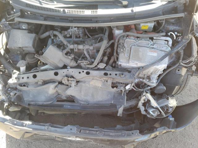 Photo 7 from auction – 2013 TOYOTA PRIUS C with VIN JTDKDTB32D1032647