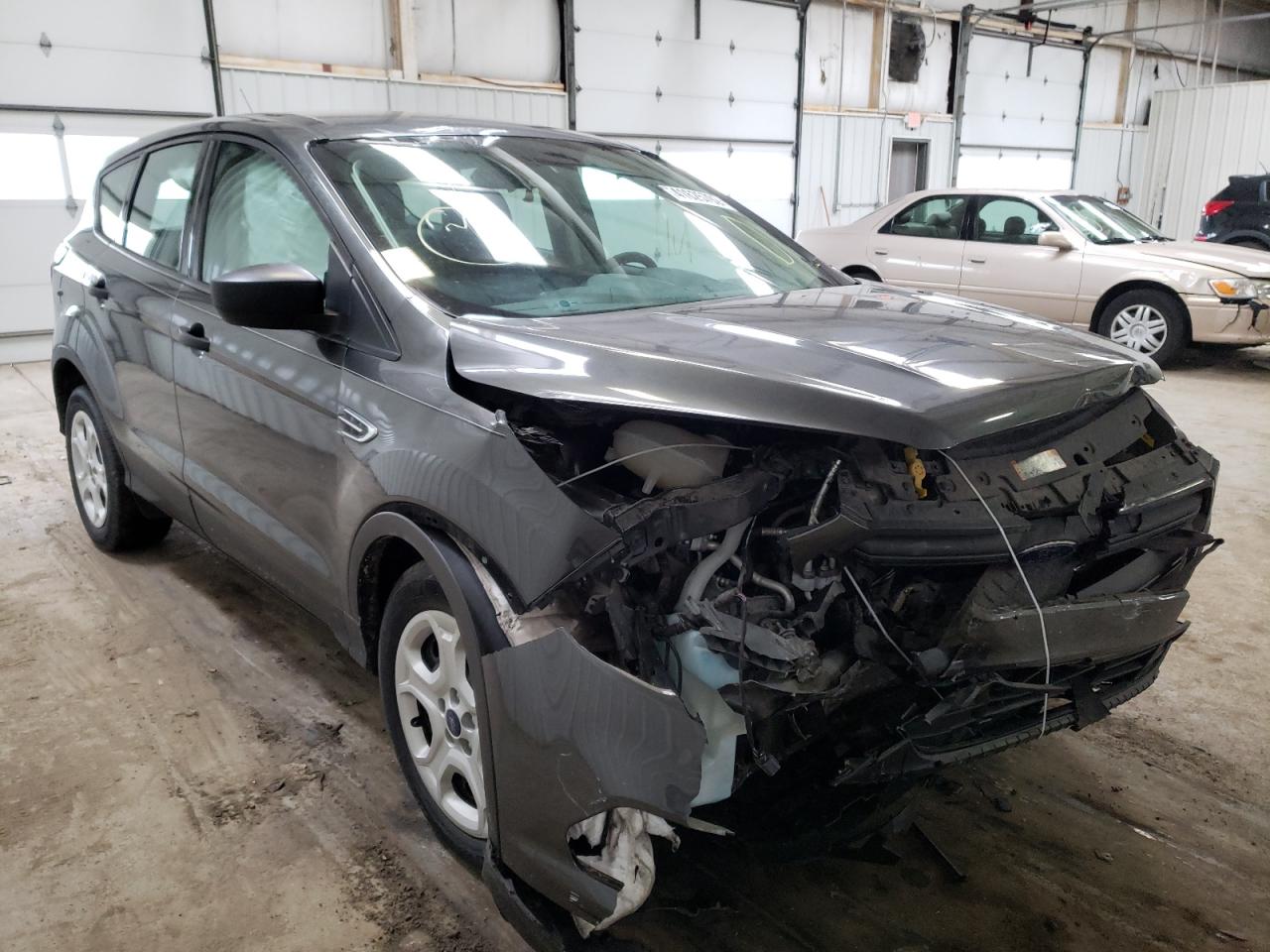 FORD ESCAPE S 2017 с VIN 1FMCU0F79HUD56985 - Фото с аукциона