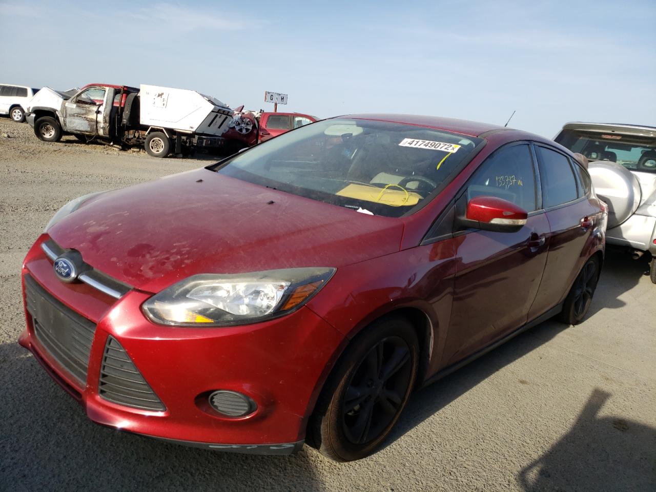 Photo 2 from auction – 2014 FORD FOCUS SE with VIN 1FADP3K27EL454352