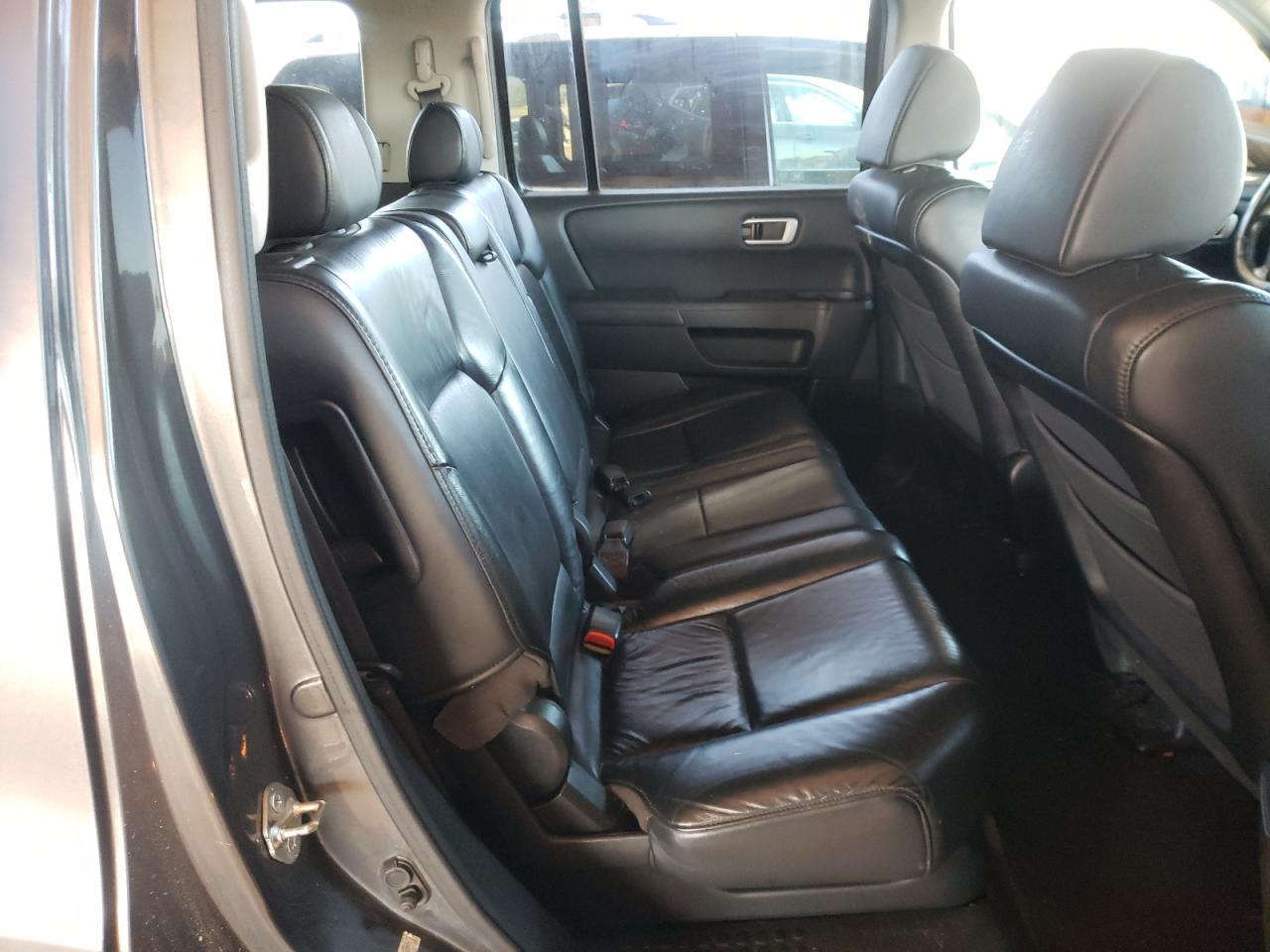 Photo 6 from auction – 2011 HONDA PILOT EXL with VIN 5FNYF3H53BB024848