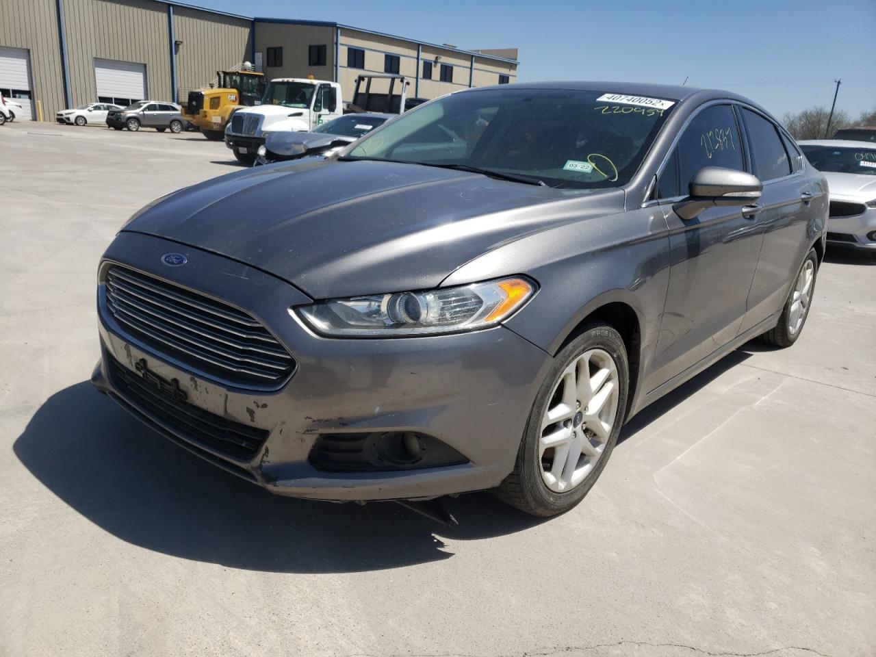 Photo 2 from auction – 2014 FORD FUSION SE with VIN 3FA6P0HD3ER220954
