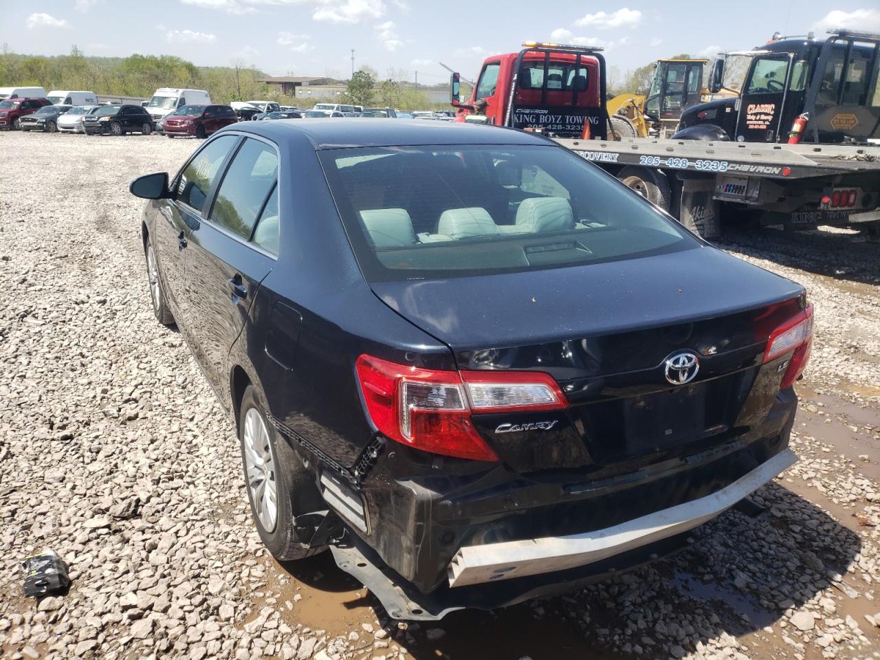 Photo 3 from auction – 2012 TOYOTA CAMRY with VIN 4T1BF1FK2CU174795