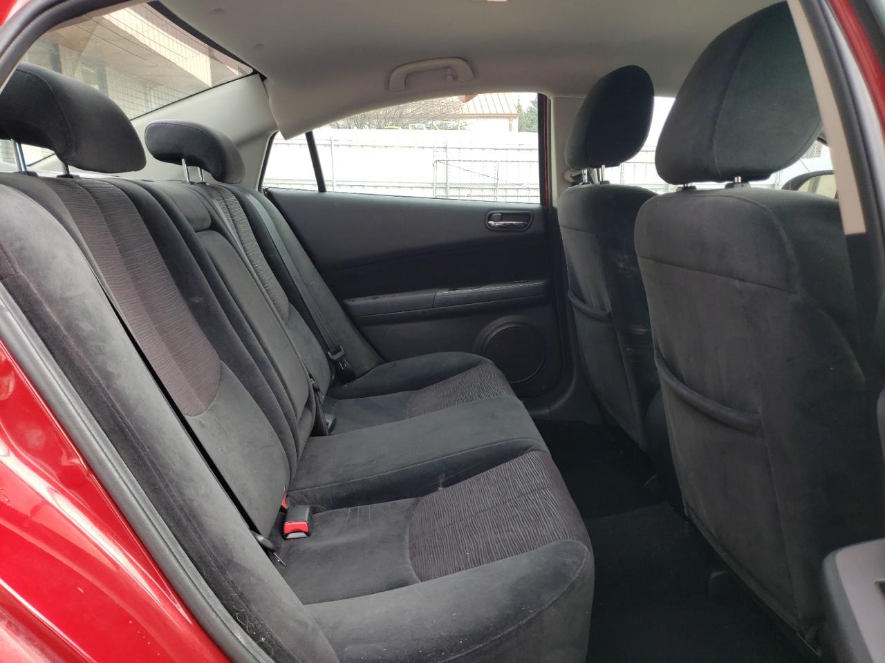 Photo 6 from auction – 2010 MAZDA 6 I with VIN 1YVHZ8CH3A5M07141