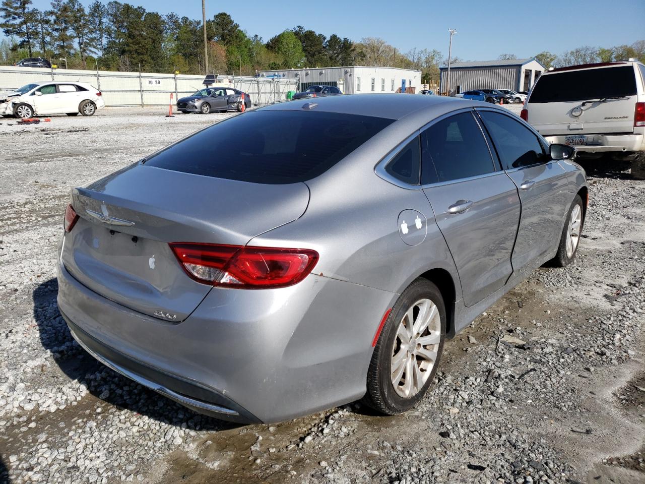 Photo 4 from auction – 2015 CHRYSLER 200 with VIN 1C3CCCABXFN660908