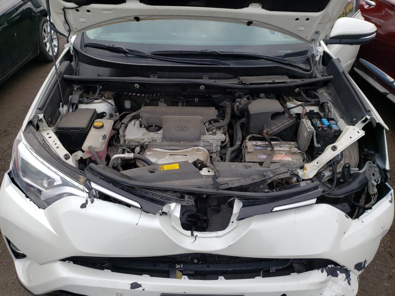Photo 7 from auction – 2016 TOYOTA RAV4 LIMIT with VIN 2T3DFREV9GW422198
