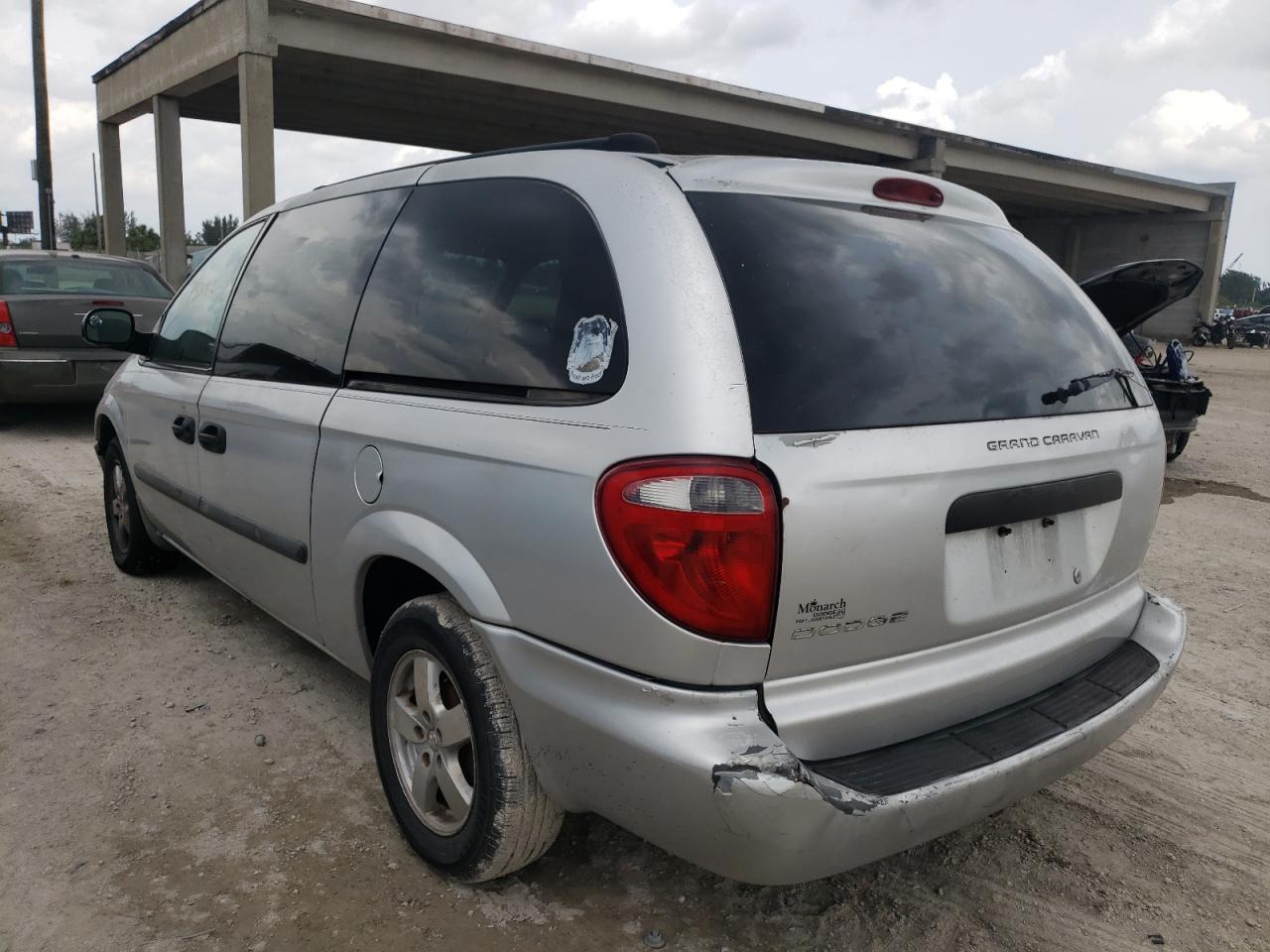 Photo 3 from auction – 2005 DODGE GRAND CARA with VIN 1D4GP24R15B291721