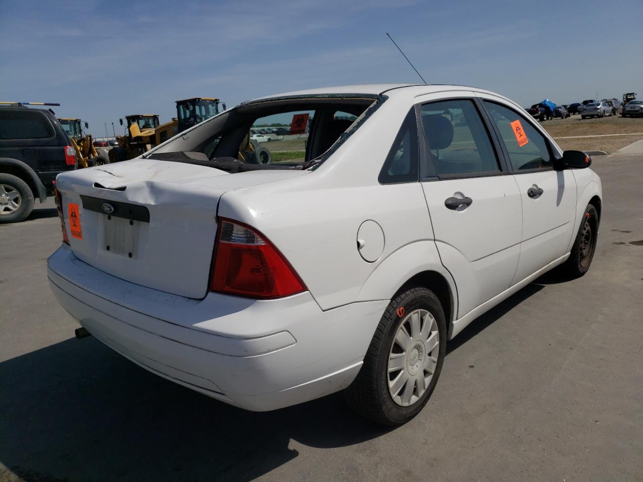 Photo 4 from auction – 2006 FORD FOCUS ZX4 with VIN 1FAFP34N26W208566