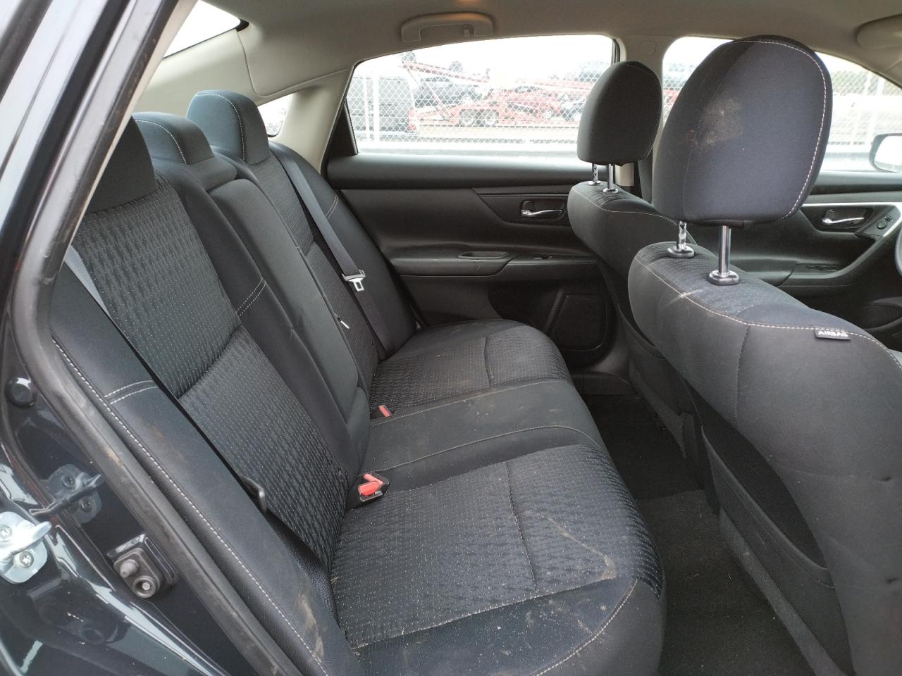 Photo 6 from auction – 2016 NISSAN ALTIMA 2.5 with VIN 1N4AL3AP5GC251684