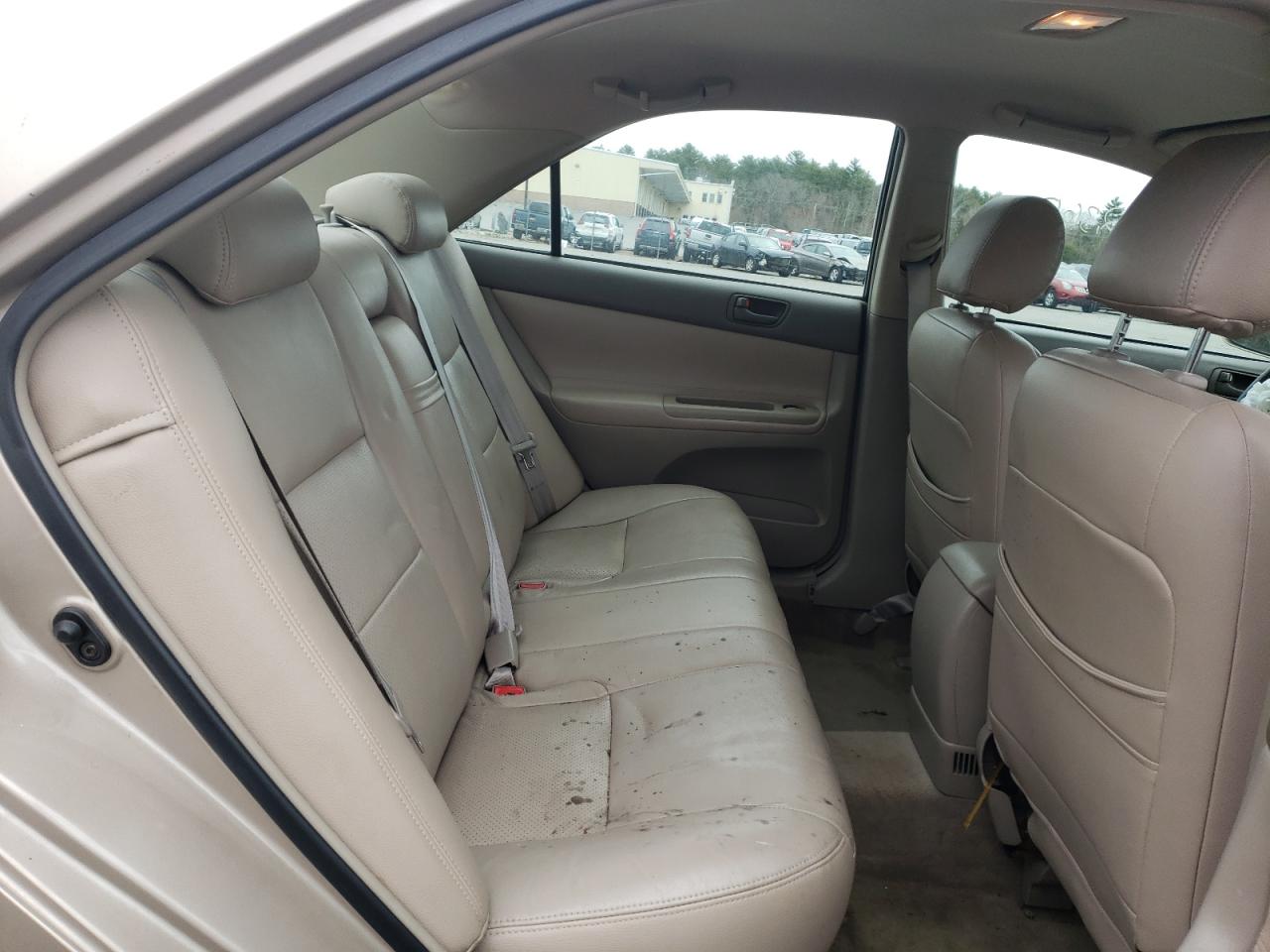 Photo 6 from auction – 2002 TOYOTA CAMRY LE with VIN 4T1BE32K92U523406