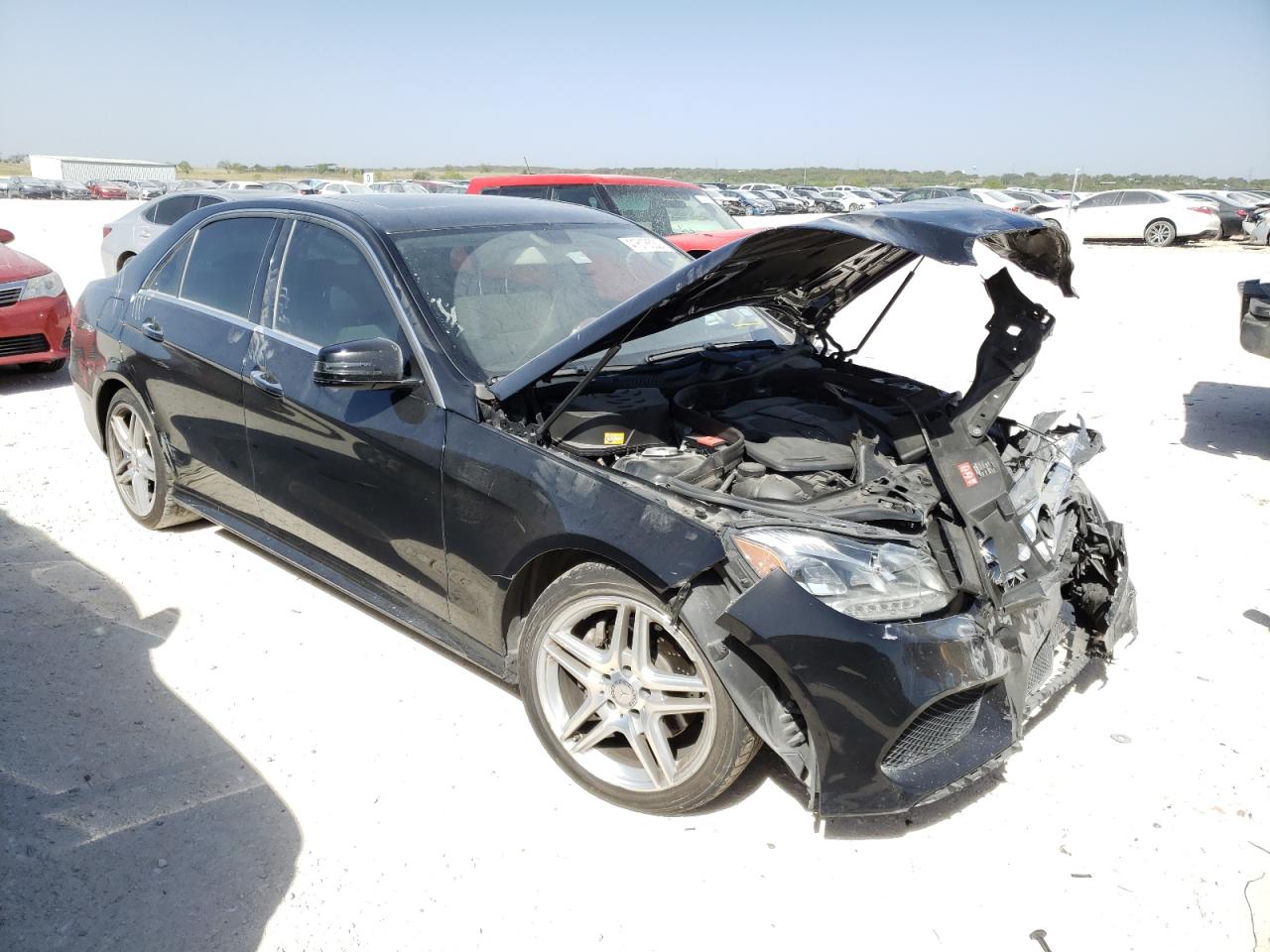 MERCEDES-BENZ E 350 2014 with VIN WDDHF5KBXEA900702 - Photo from auction