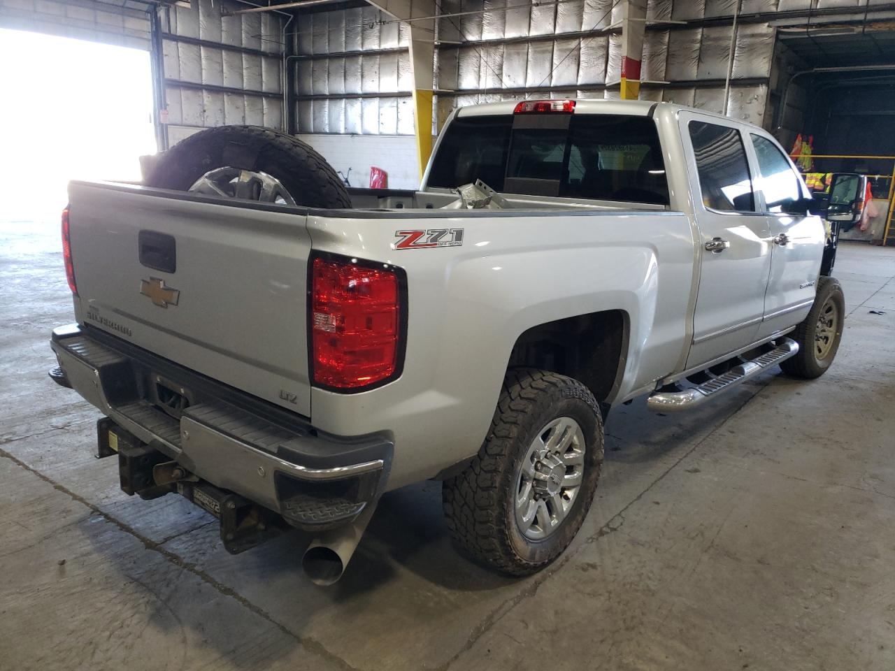 Photo 4 from auction – 2016 CHEVROLET SILVERADO with VIN 1GC4K0E86GF157033