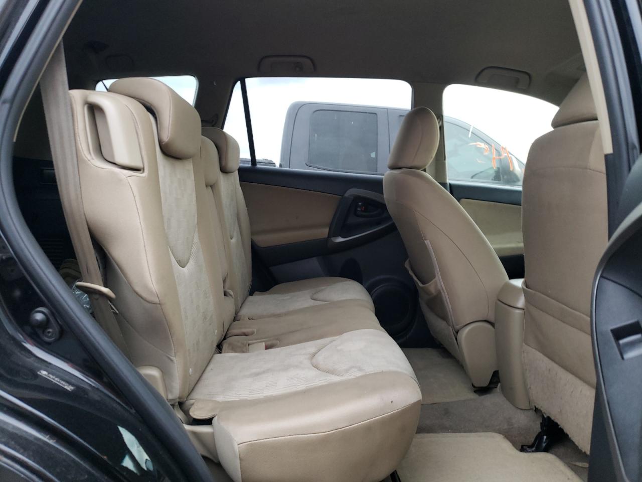Photo 6 from auction – 2010 TOYOTA RAV4 with VIN JTMZF4DV1A5021348