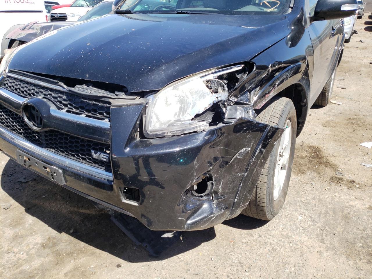 Photo 9 from auction – 2011 TOYOTA RAV4 LIMIT with VIN 2T3DK4DV5BW058337