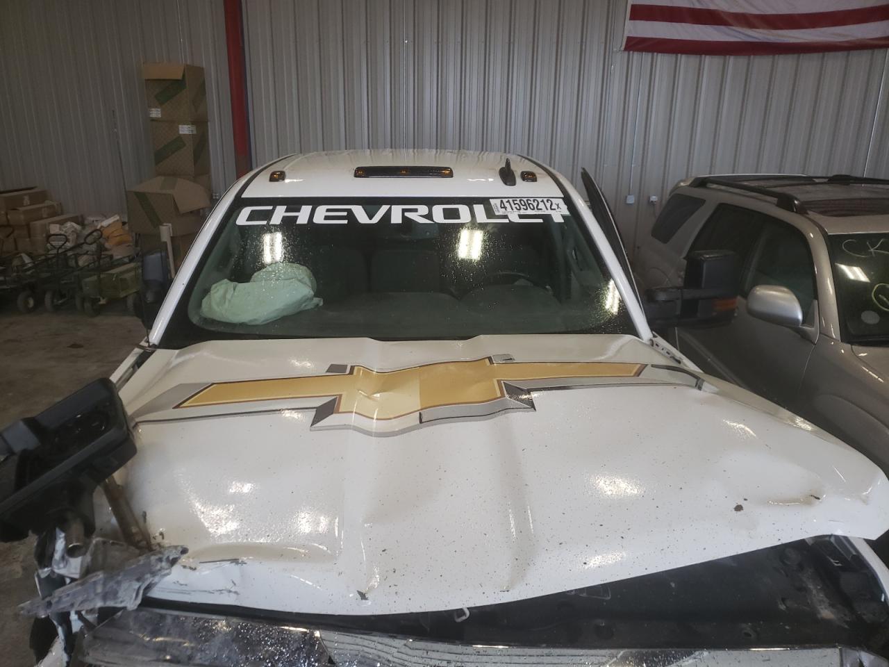 Photo 7 from auction – 2017 CHEVROLET SILVERADO with VIN 1GC2KZEG3HZ156232