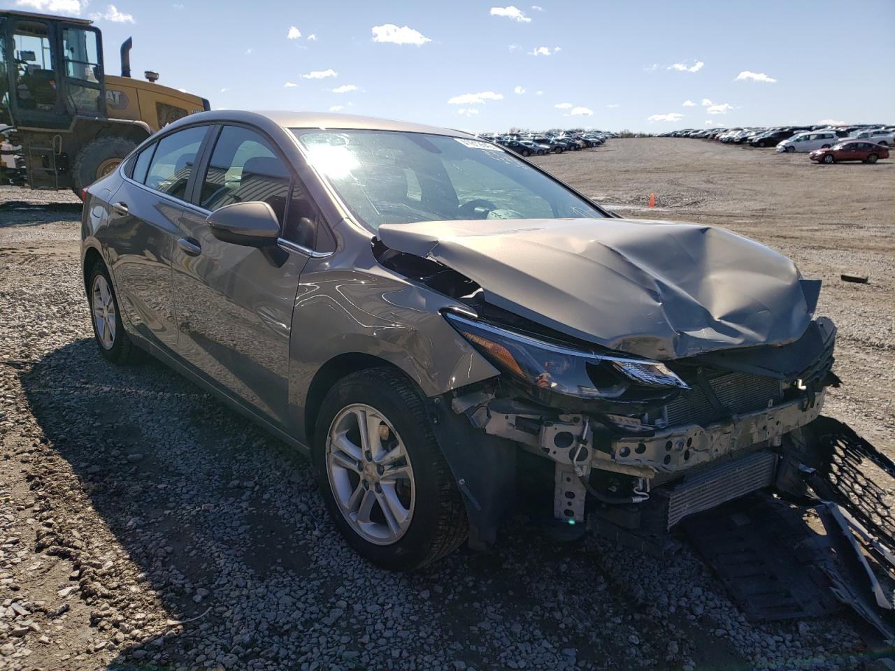 Photo 1 from auction – 2018 CHEVROLET CRUZE with VIN 1G1BE5SM2J7239316