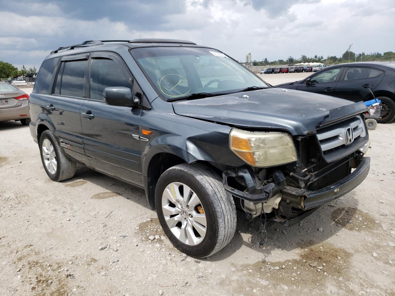HONDA PILOT EX 2006 with VIN 5FNYF286X6B049898 - Photo from auction
