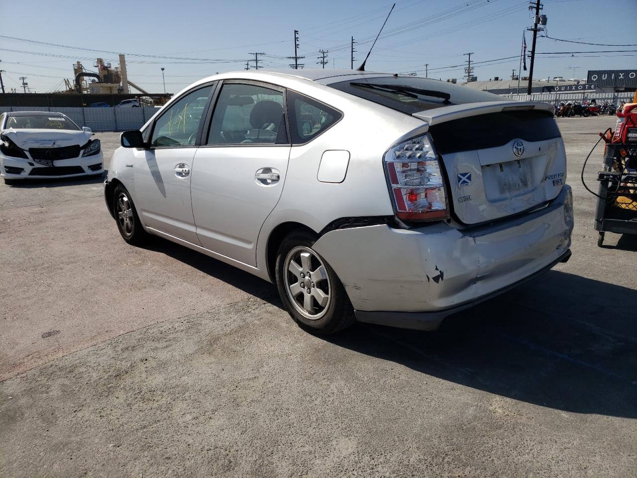 Photo 3 from auction – 2007 TOYOTA PRIUS with VIN JTDKB20U377677630