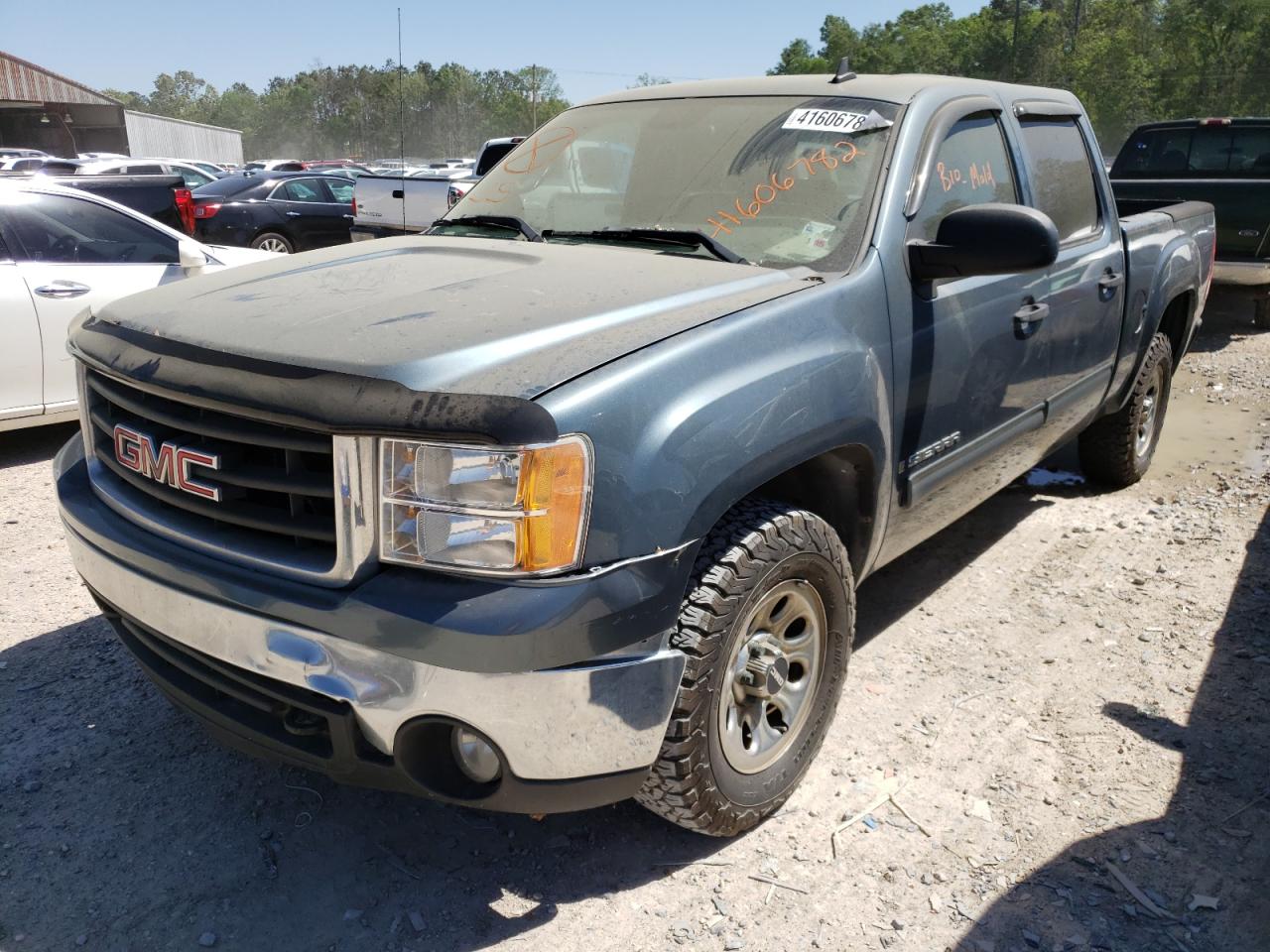 Photo 2 from auction – 2007 GMC NEW SIERRA with VIN 2GTEC13C771630198