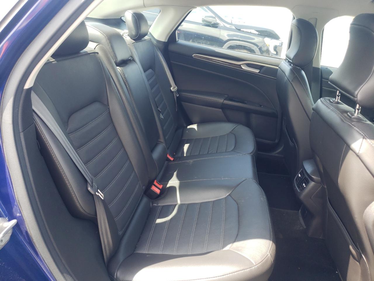 Photo 6 from auction – 2016 FORD FUSION SE with VIN 1FA6P0HD5G5115726