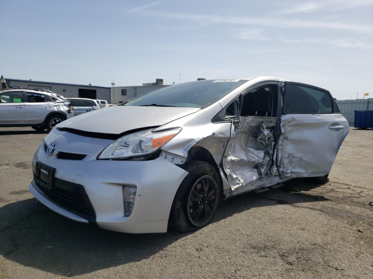 Photo 2 from auction – 2014 TOYOTA PRIUS with VIN JTDKN3DU0E1746037