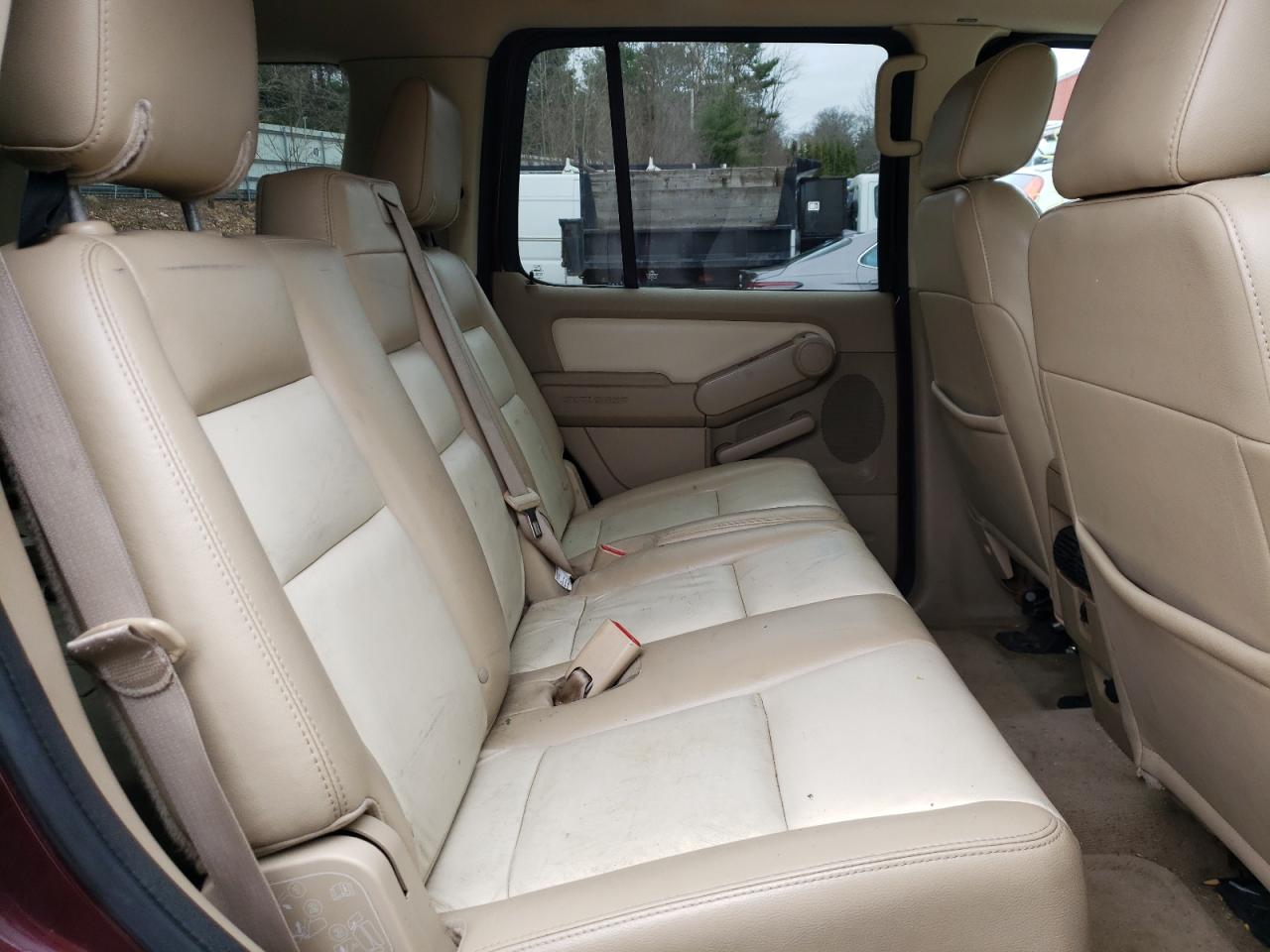 Photo 6 from auction – 2007 FORD EXPLORER E with VIN 1FMEU74E67UA83540