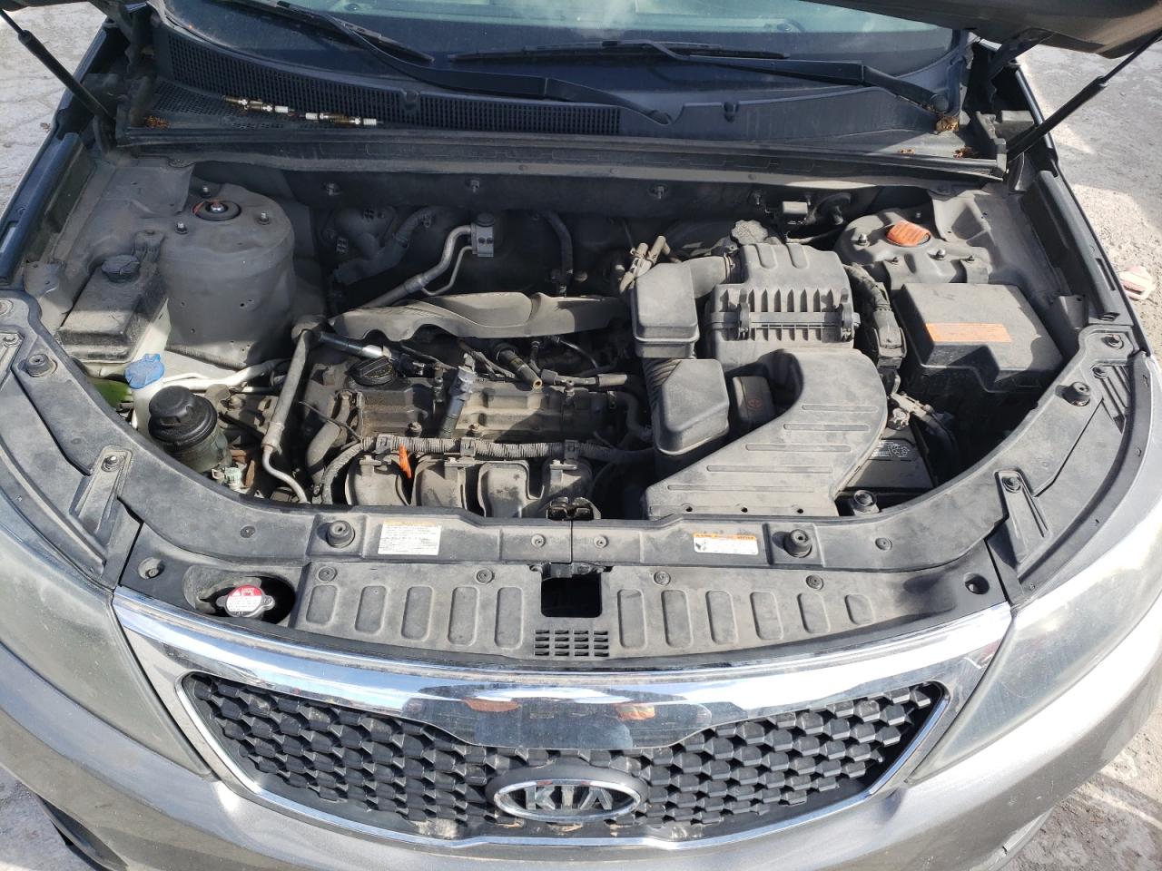 Photo 7 from auction – 2012 KIA SORENTO BA with VIN 5XYKTCA64CG215352