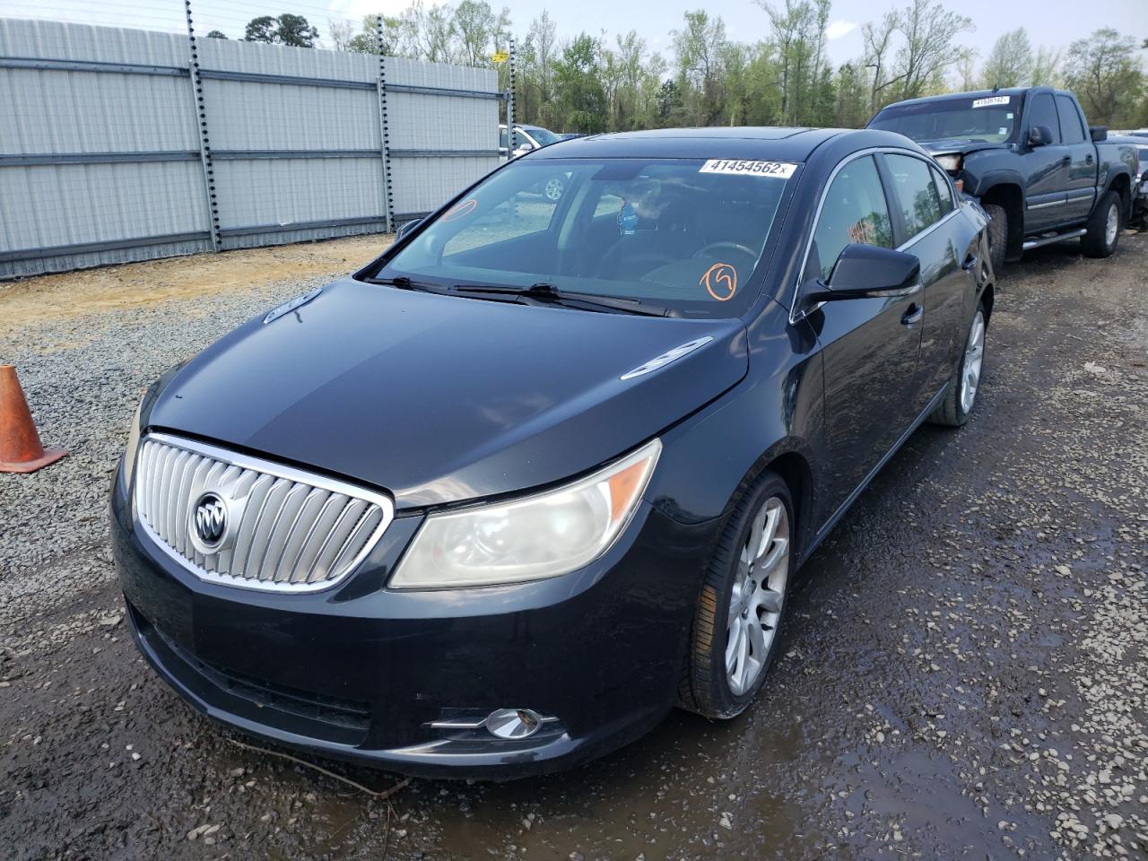 Photo 2 from auction – 2010 BUICK LACROSSE C with VIN 1G4GE5EV2AF291466