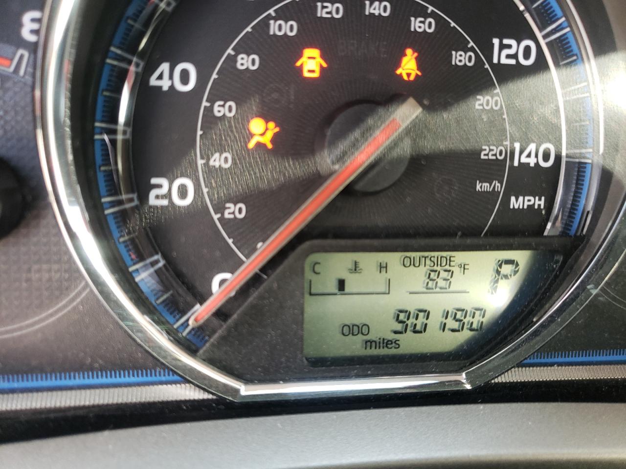 Photo 8 from auction – 2015 TOYOTA RAV4 LIMIT with VIN 2T3YFREV2FW214258