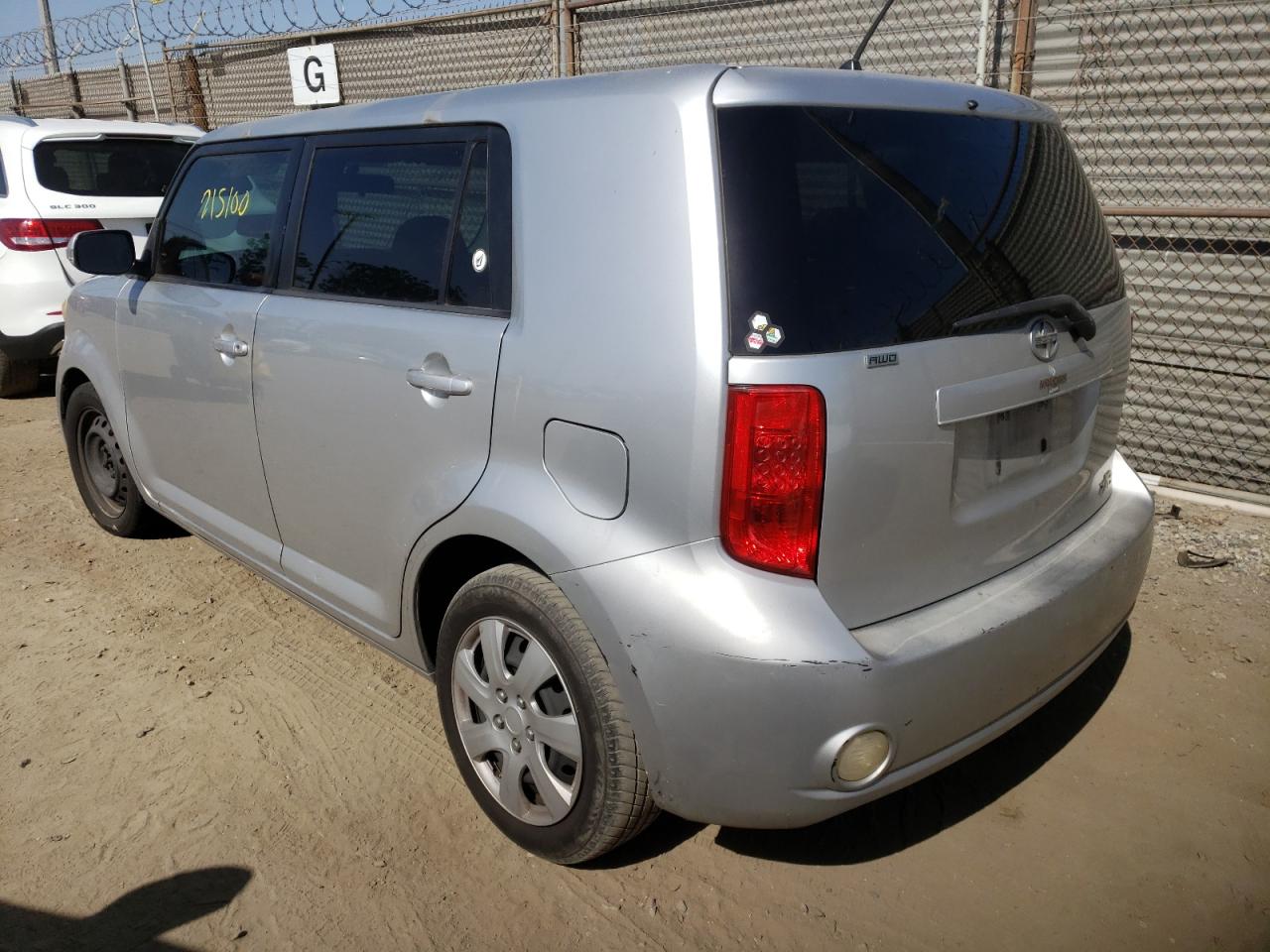 Photo 3 from auction – 2008 TOYOTA SCION XB with VIN JTLKE50E581029992