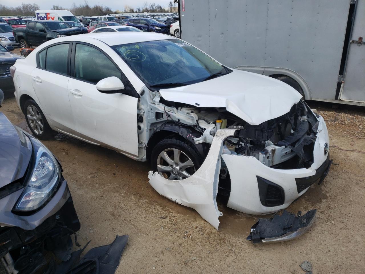 Фото 1 с аукциона – 2011 MAZDA 3 I с VIN JM1BL1VF8B1445599