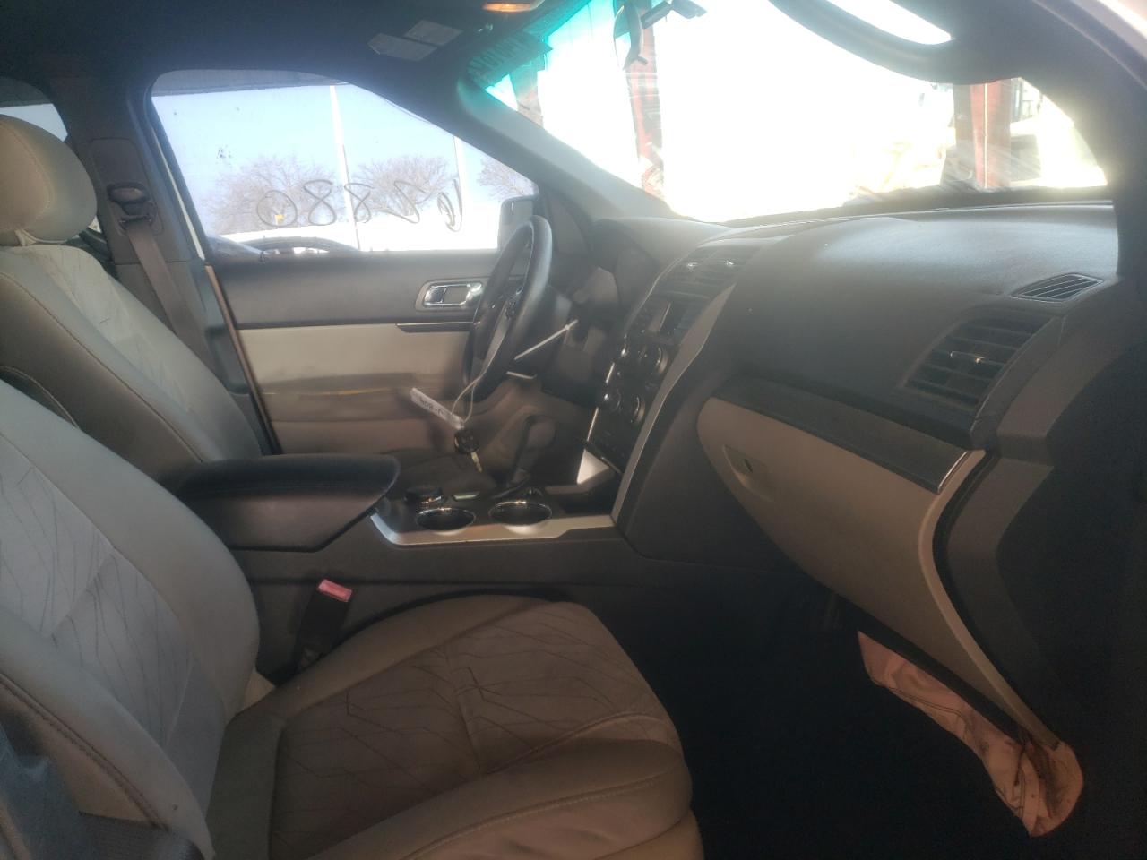 Photo 5 from auction – 2013 FORD EXPLORER with VIN 1FM5K8B87DGA72047