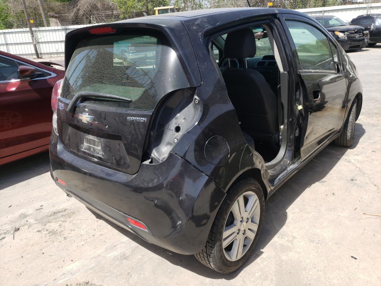 Photo 4 from auction – 2014 CHEVROLET SPARK LS with VIN KL8CB6S9XEC586291