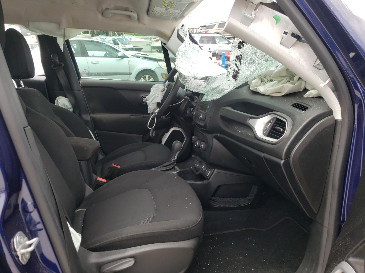 Photo 5 from auction – 2019 JEEP RENEGADE S with VIN ZACNJBAB8KPK03467