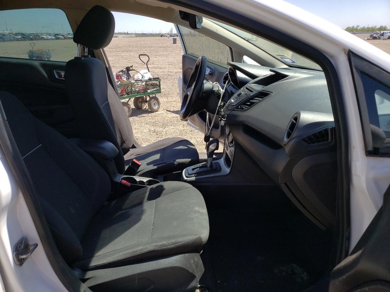 Photo 5 from auction – 2014 FORD FIESTA SE with VIN 3FADP4BJ8EM107933
