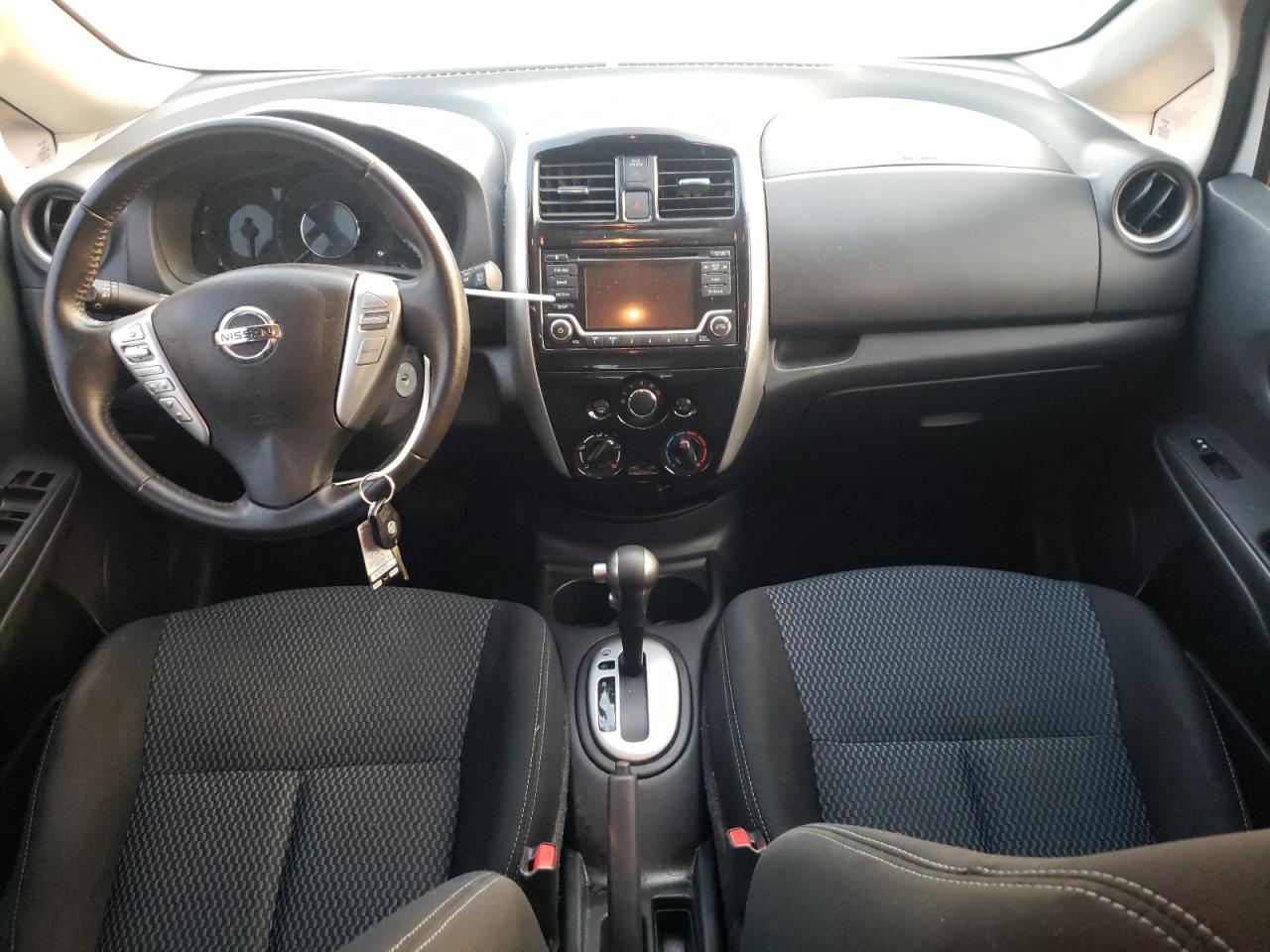 Photo 9 from auction – 2016 NISSAN VERSA NOTE with VIN 3N1CE2CPXGL394786