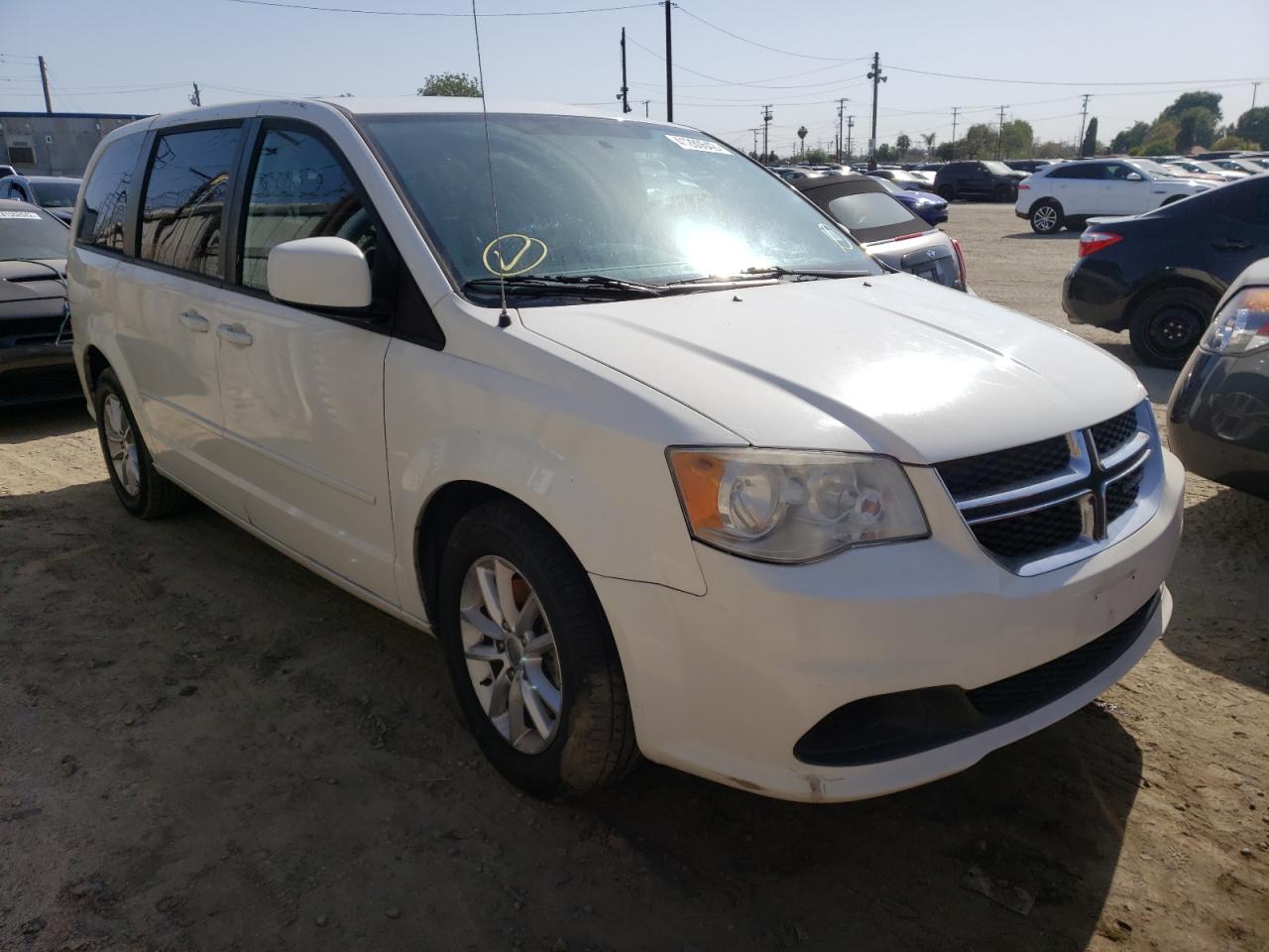 DODGE GRAND CARA 2013 with VIN 2C4RDGCGXDR688274 - Photo from auction
